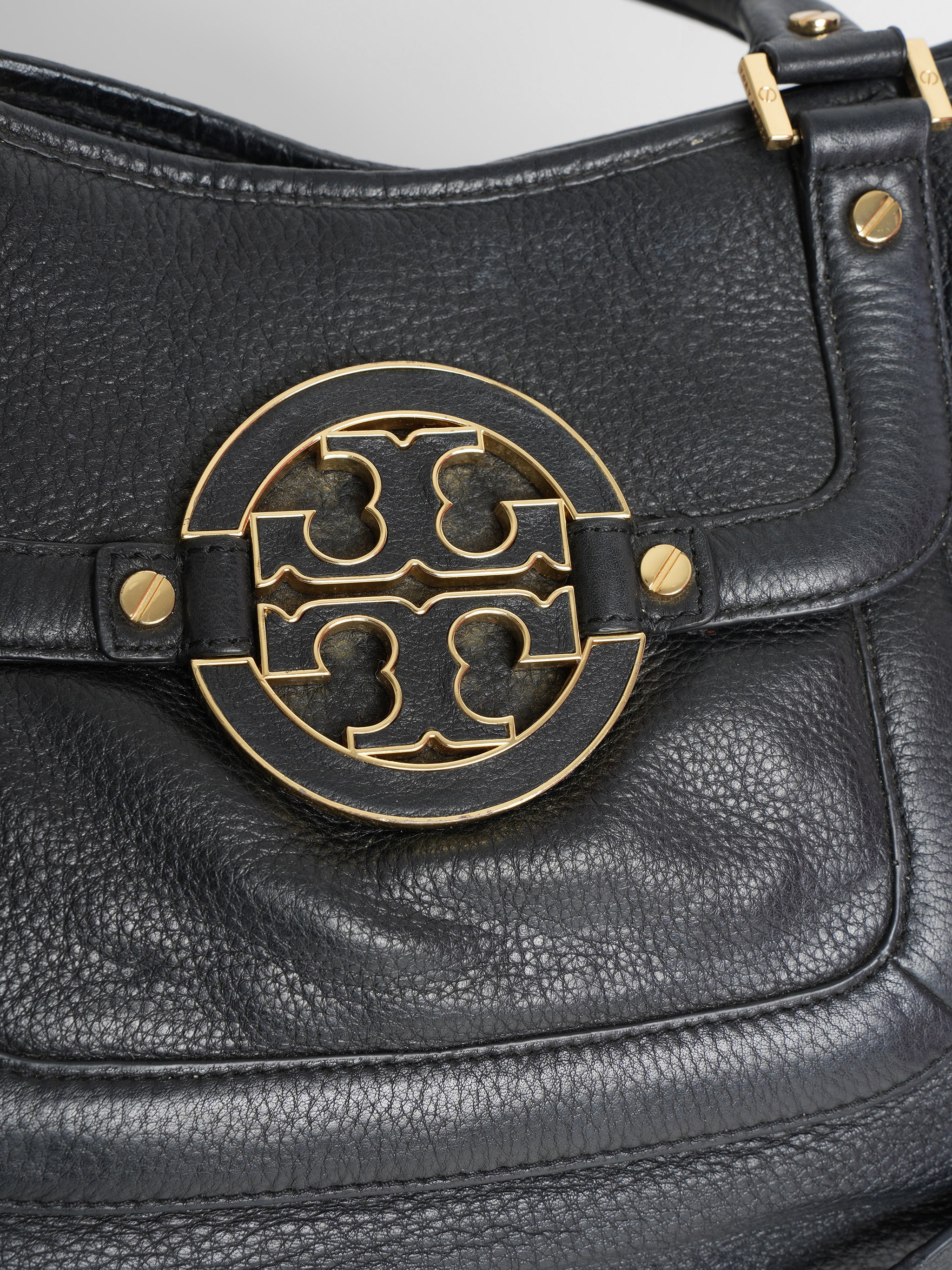 Tory Burch Grained Leather Amanda Tote
