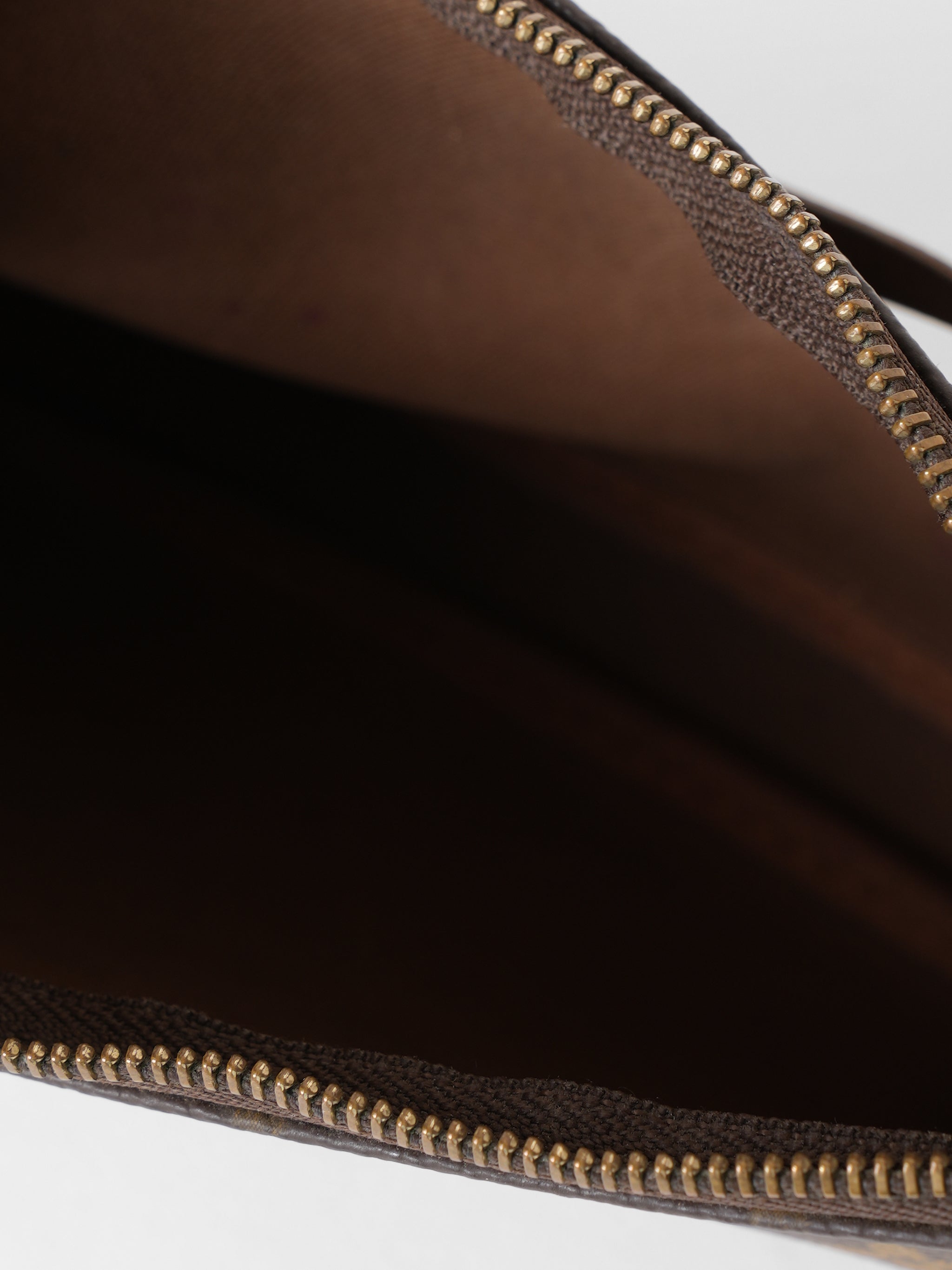 Vintage Louis Vuitton Monogram Pochette