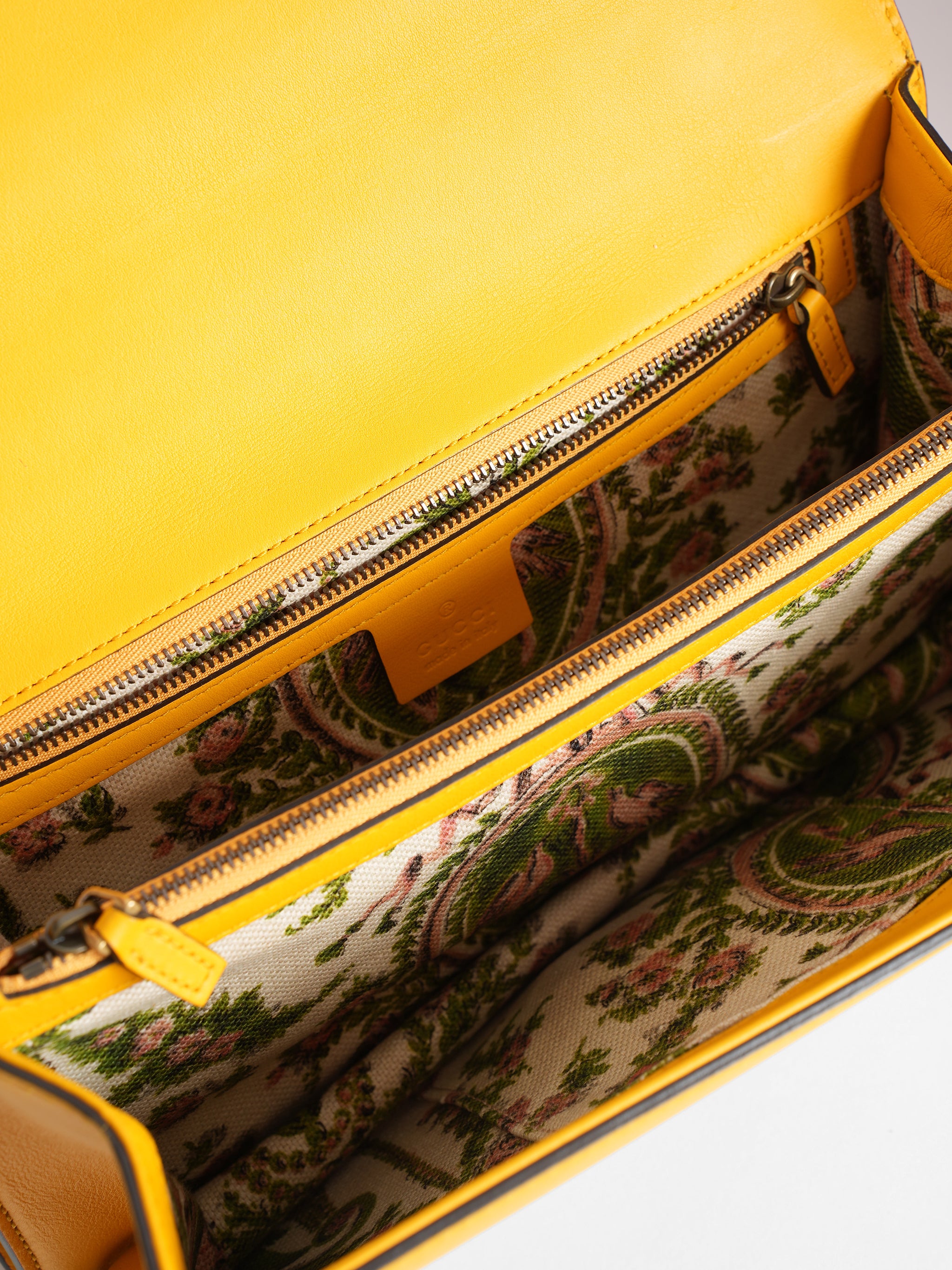 Gucci Animalier Flap Shoulder Bag