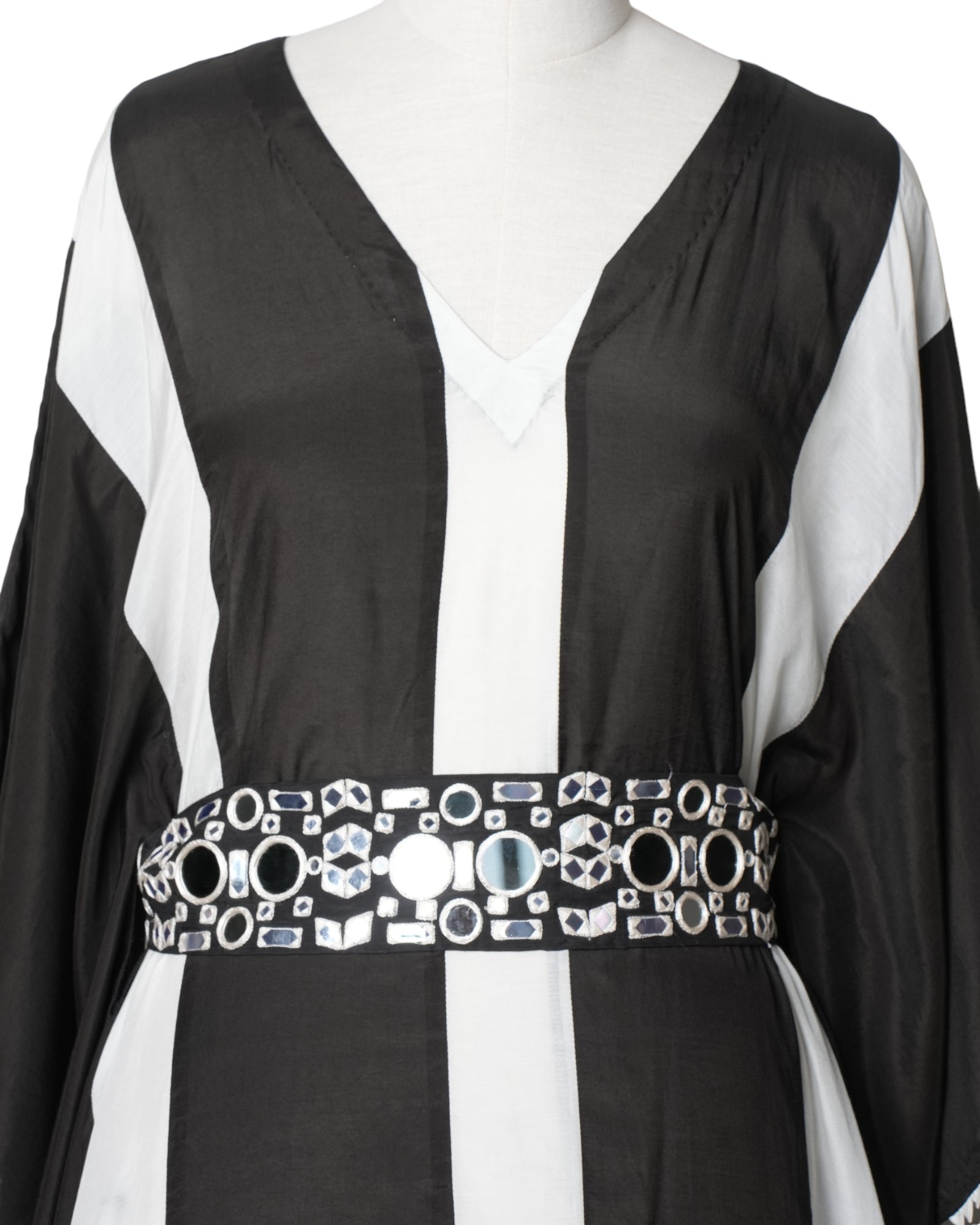 New Sureena Chowdhri Striped Kaftan