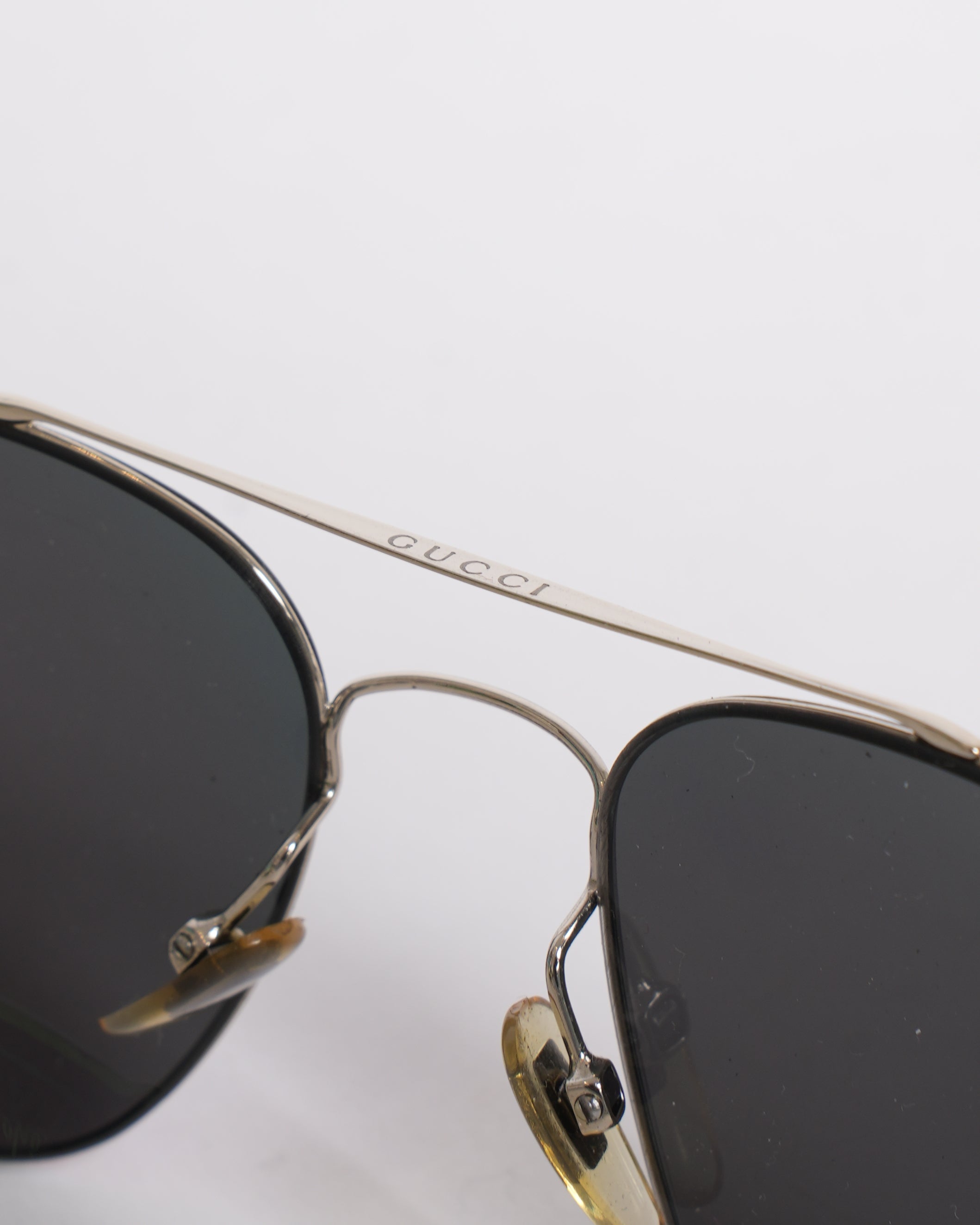 Gucci Men's Sunglasses In Black With Silver Frame