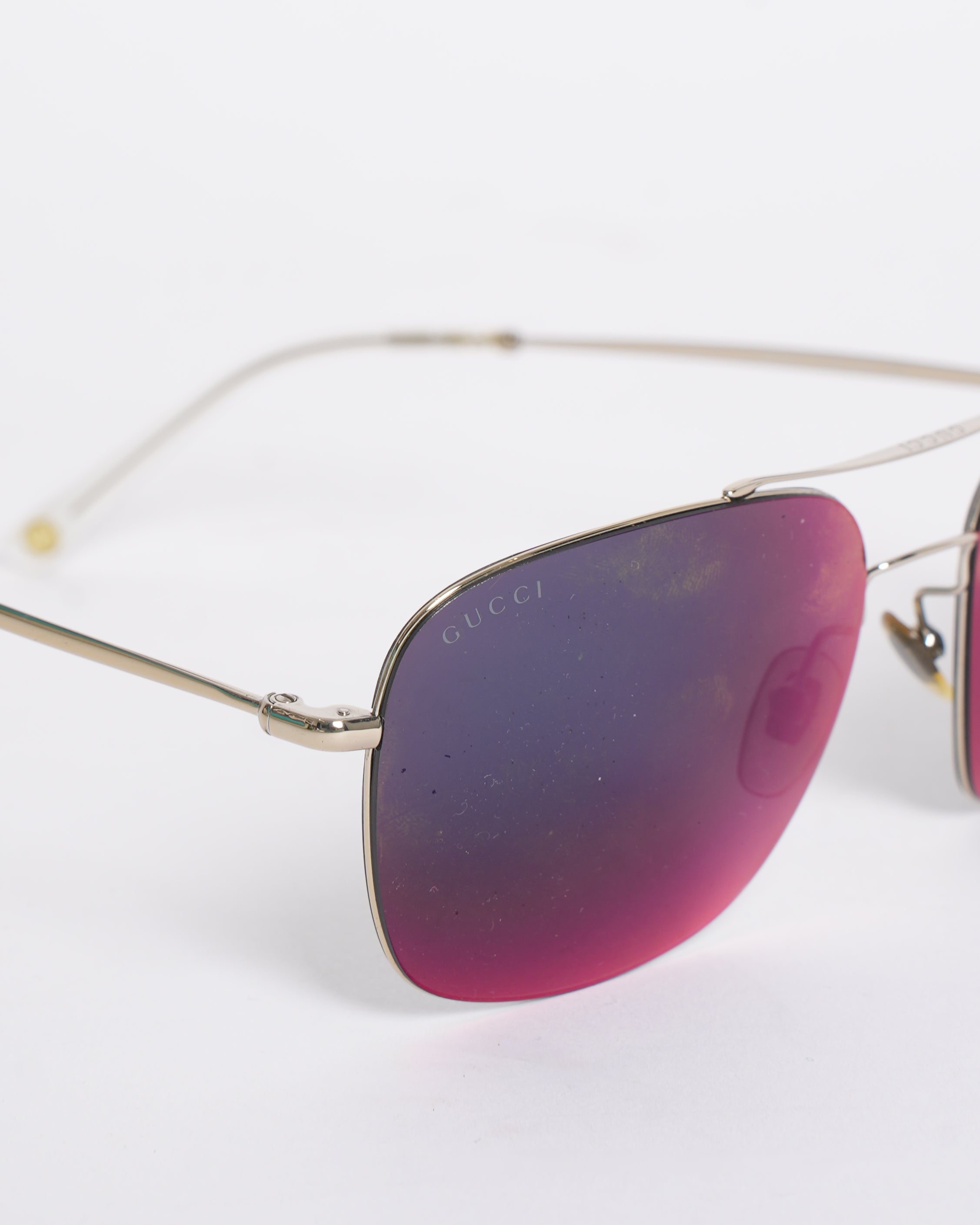 Gucci Men's Sunglasses In Black With Silver Frame