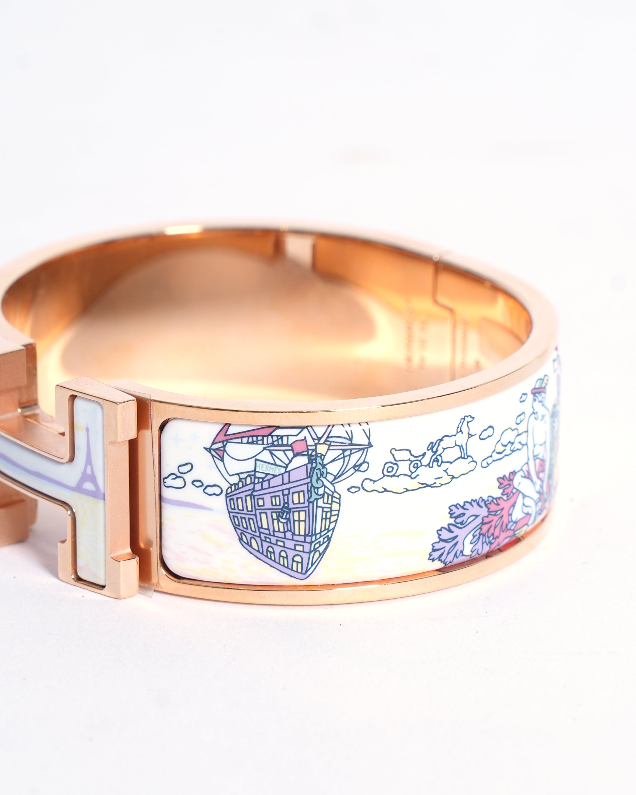 New Hermès Clic Clac H Flagship Bracelet in Jasmin