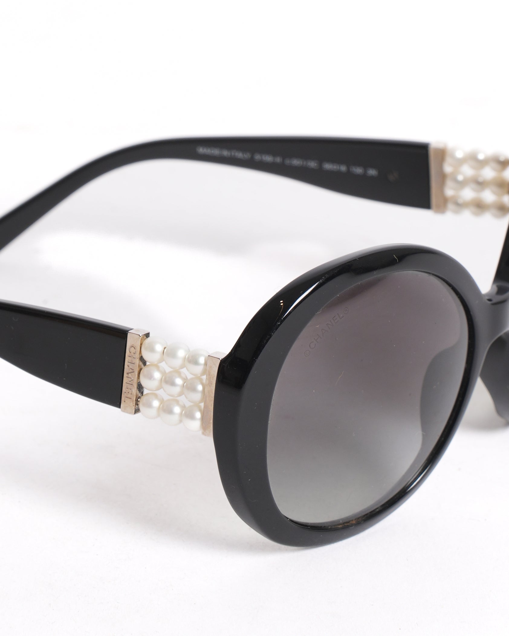 Chanel Round Frame Sunglasses WIth Pearl Detailing On Temple