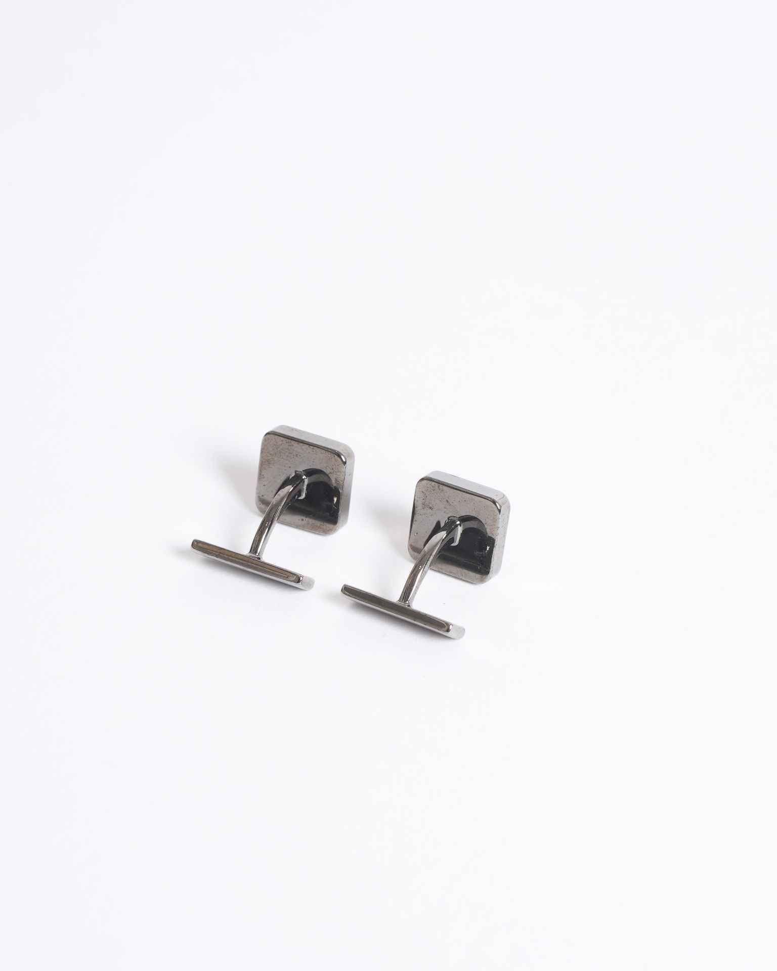New Burberry Black & Grey Checkered Cufflinks