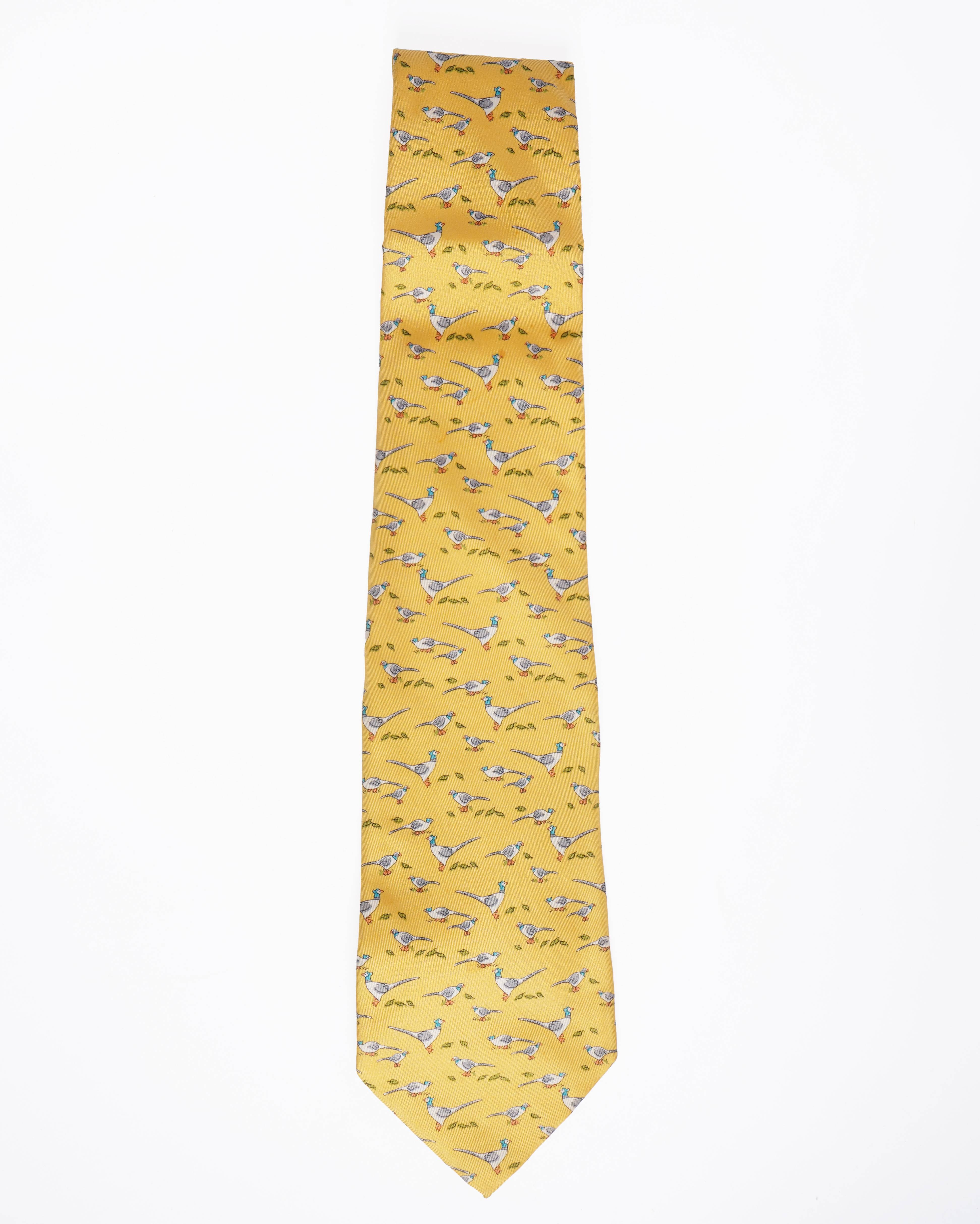 Salvatore ferragamo yellow birds printed tie