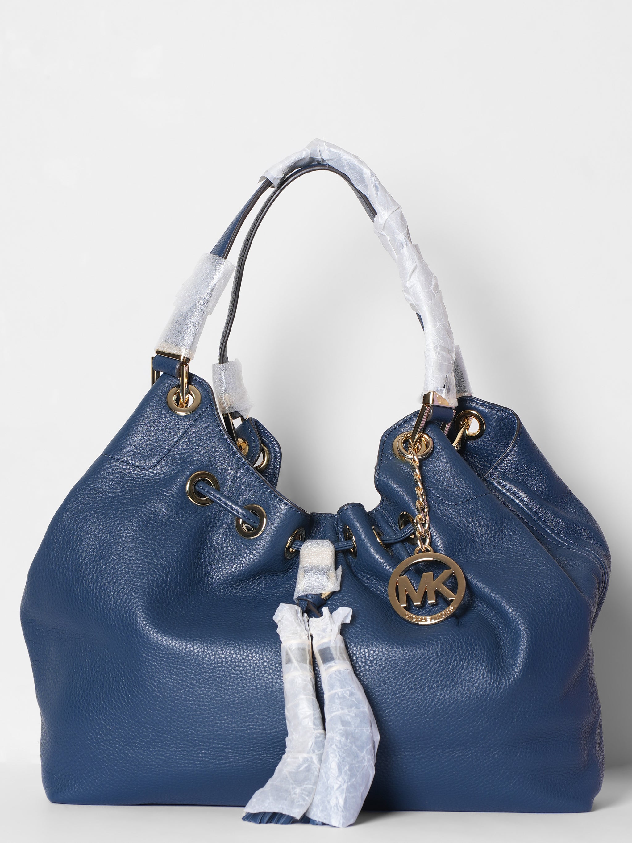 *New* Michael Kors Large Drawstring Shoulder Tote Leather Bag