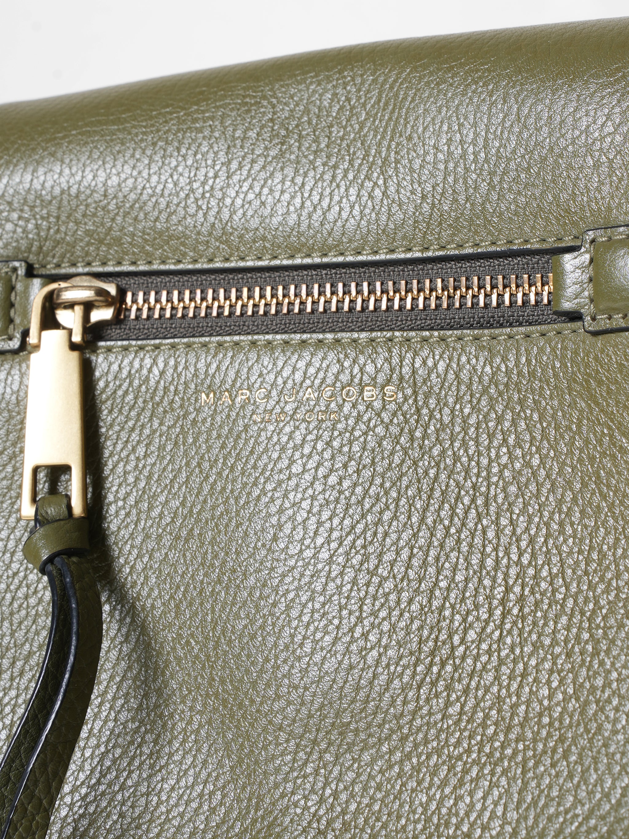 Marc Jacob Recruit Small Leather Saddle Crossbody Bag