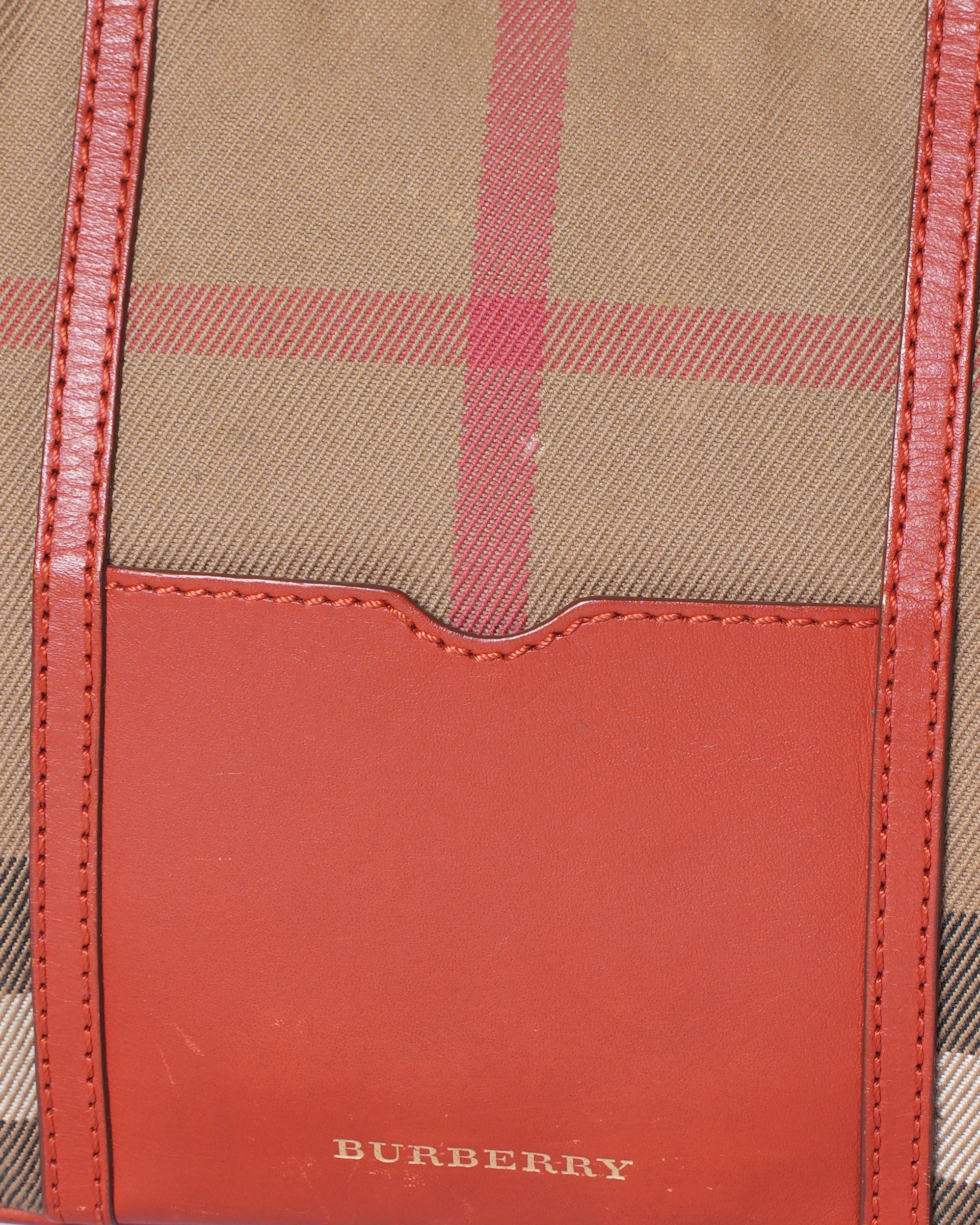 Burberry Pouch