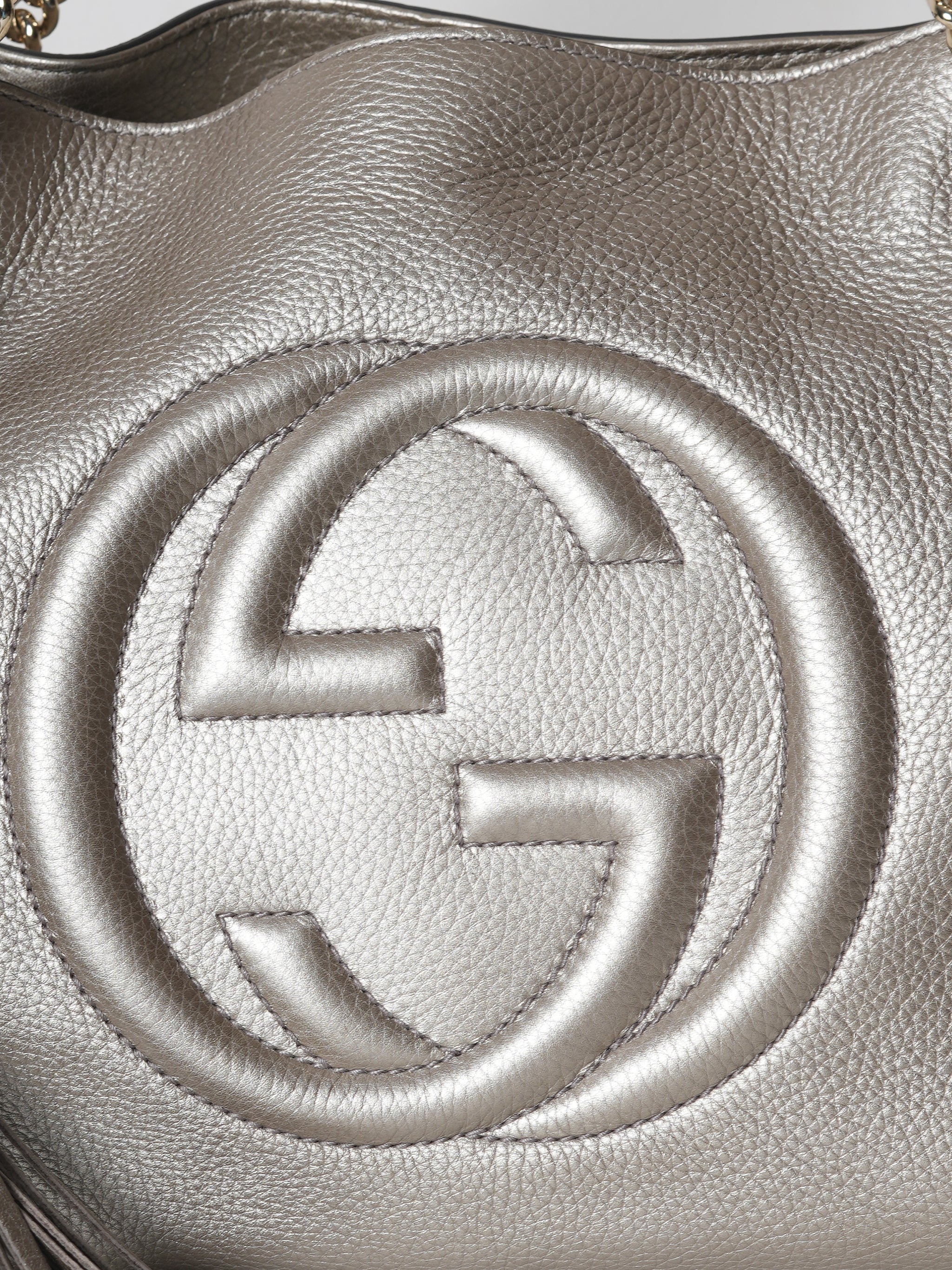 Gucci Metallic Pebbled Leather SOHO Chain Tote Bag