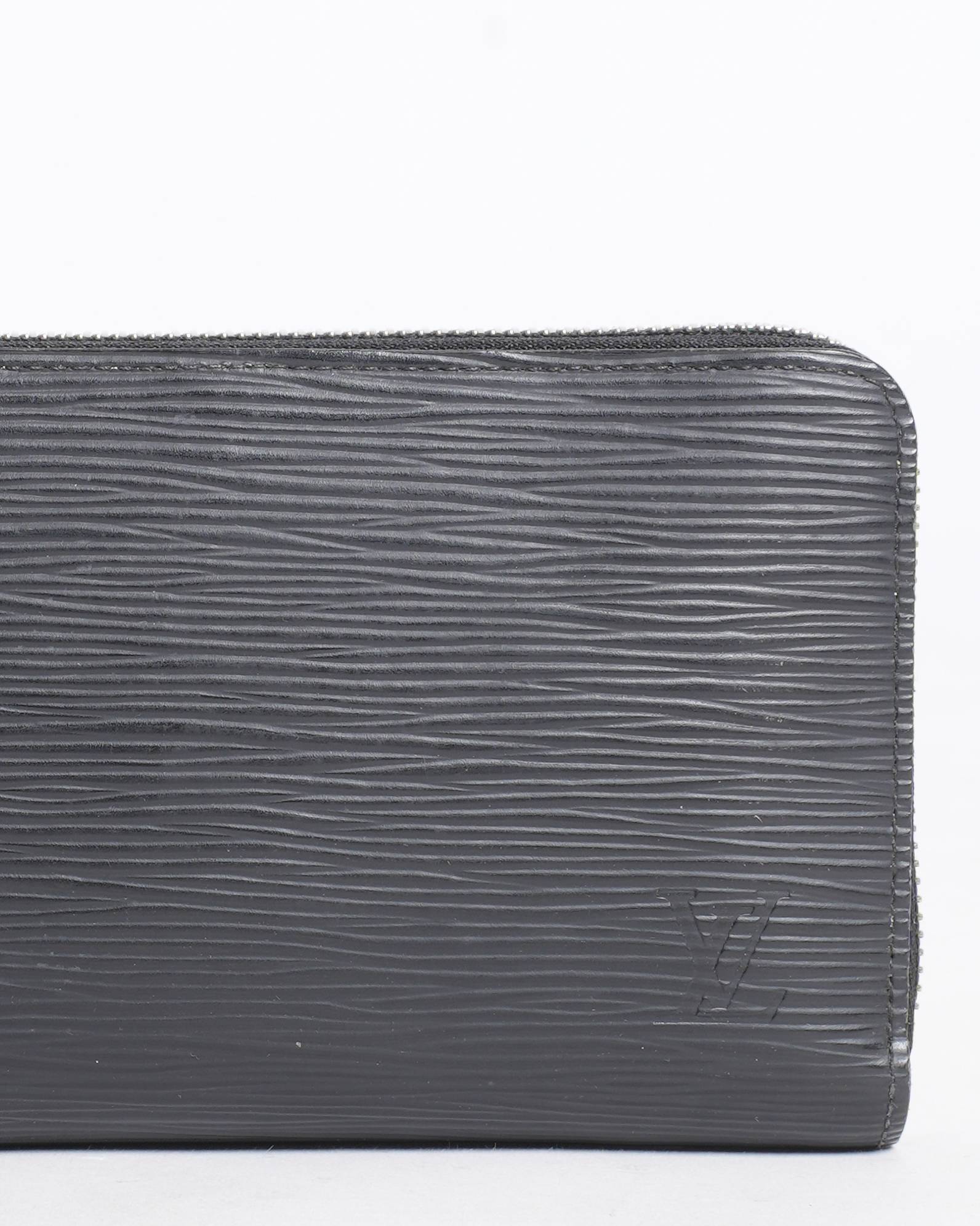 Louis Vuitton Epi Leather Zip Around Wallet In Black