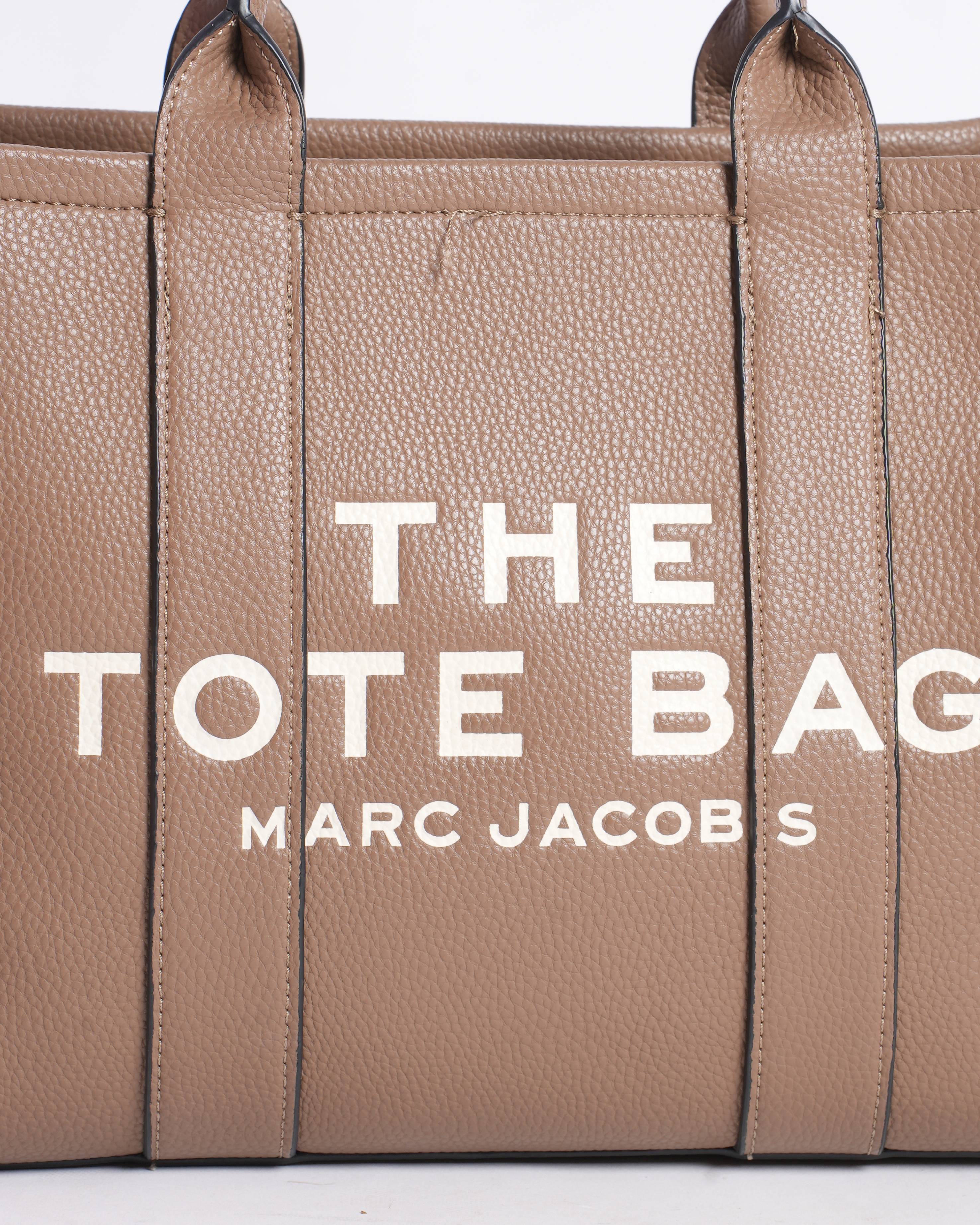 Marc jacobs medium leather tote bag