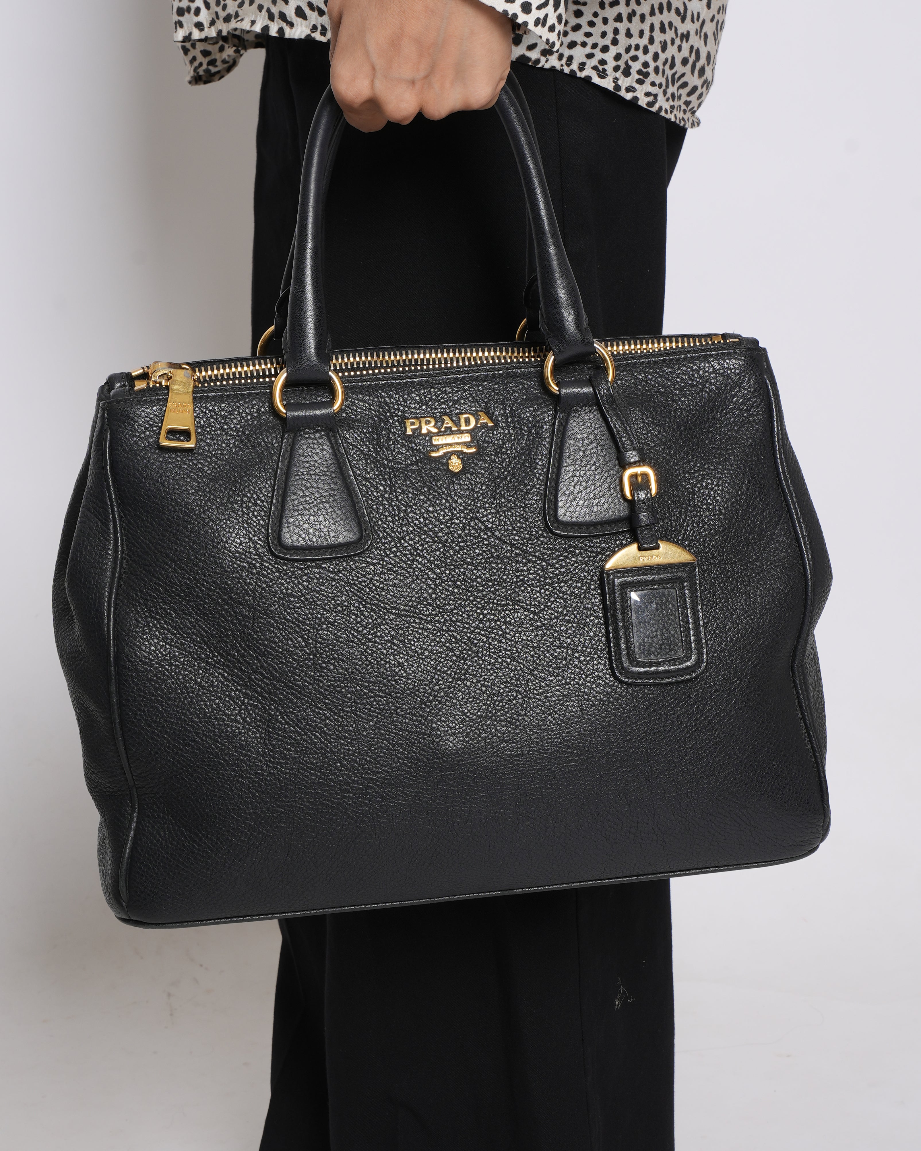 prada Black Vitello Phenix Leather Tote bag