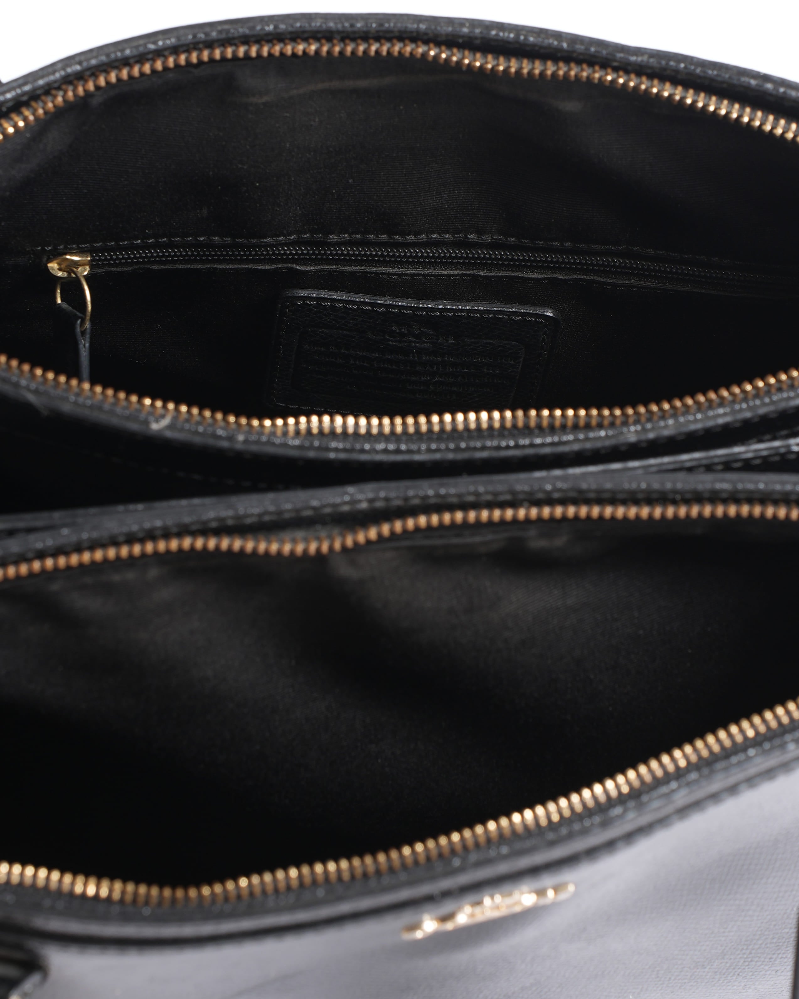 Coach handbag in black