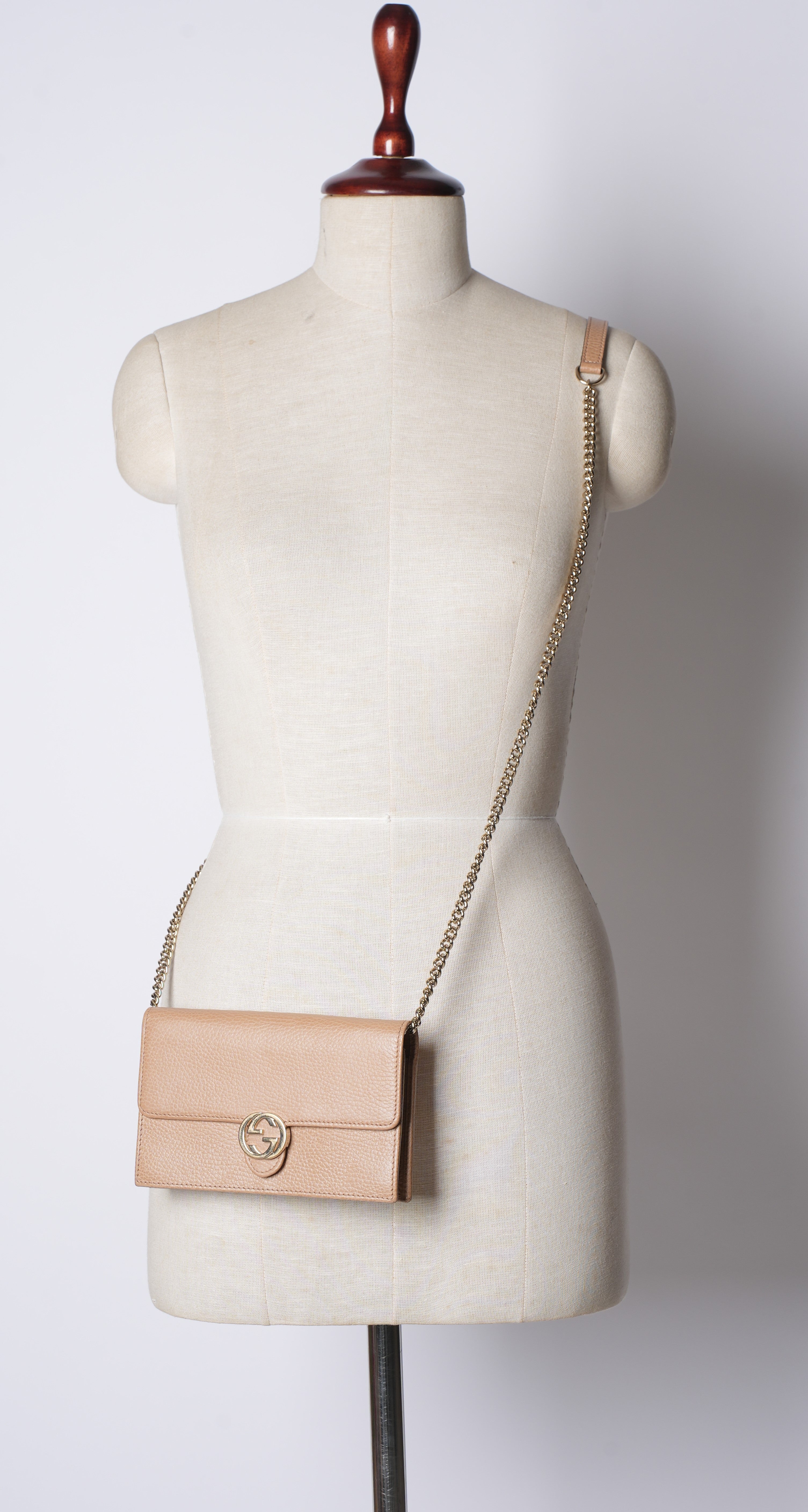 Gucci Beige Icon Crossbody