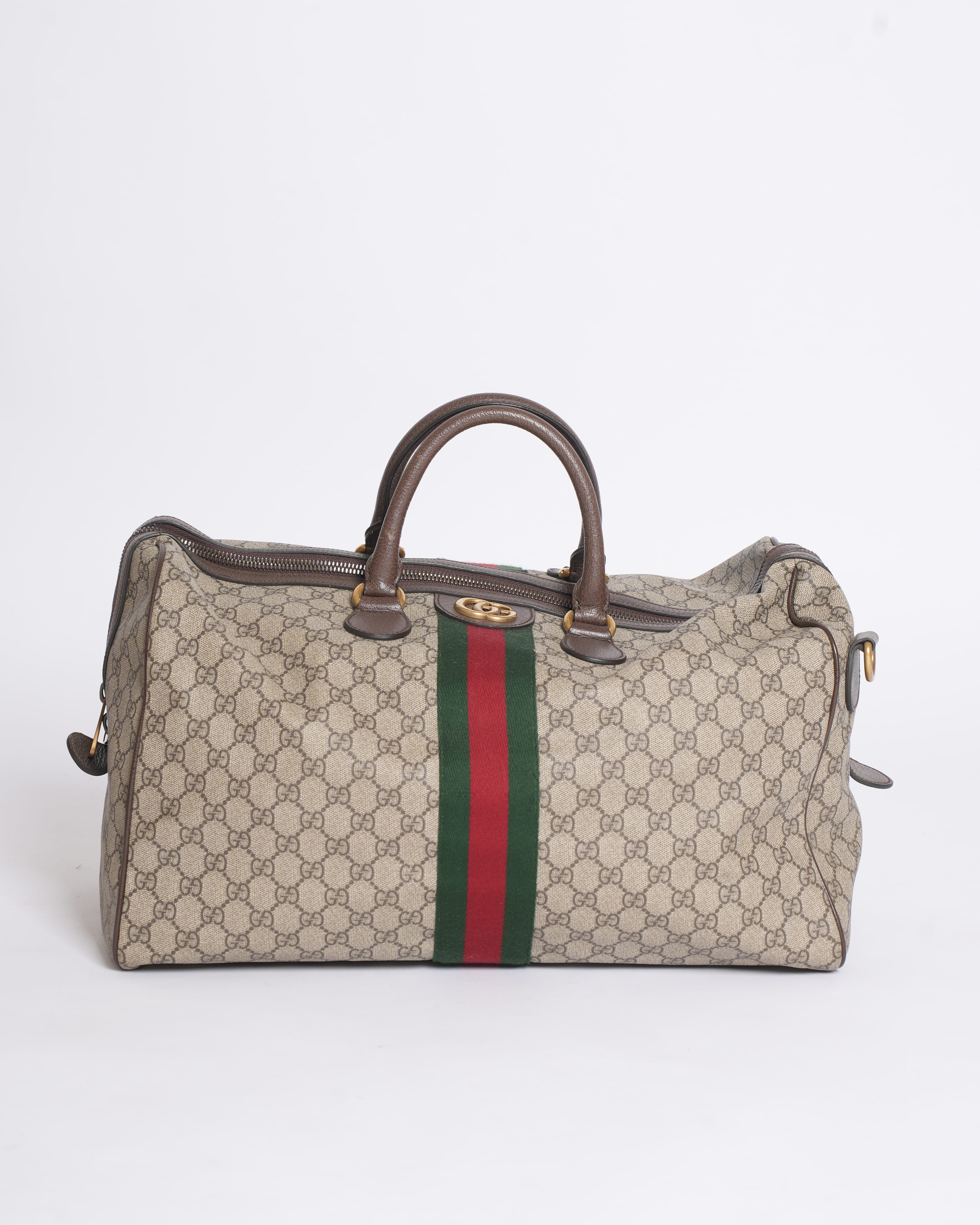 Gucci GG Supreme Medium Savoy Duffle Bag