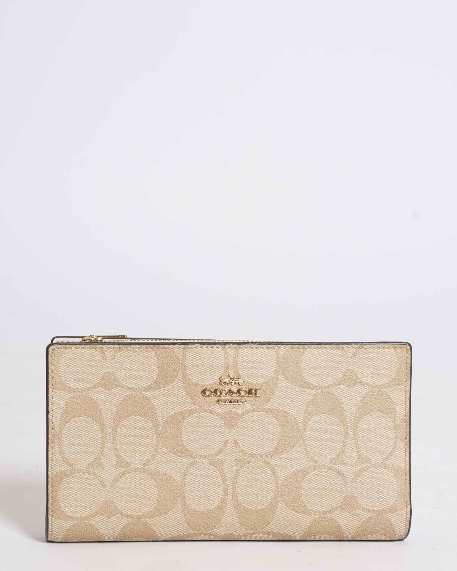 New  Coach Monogram Slim Zip Wallet