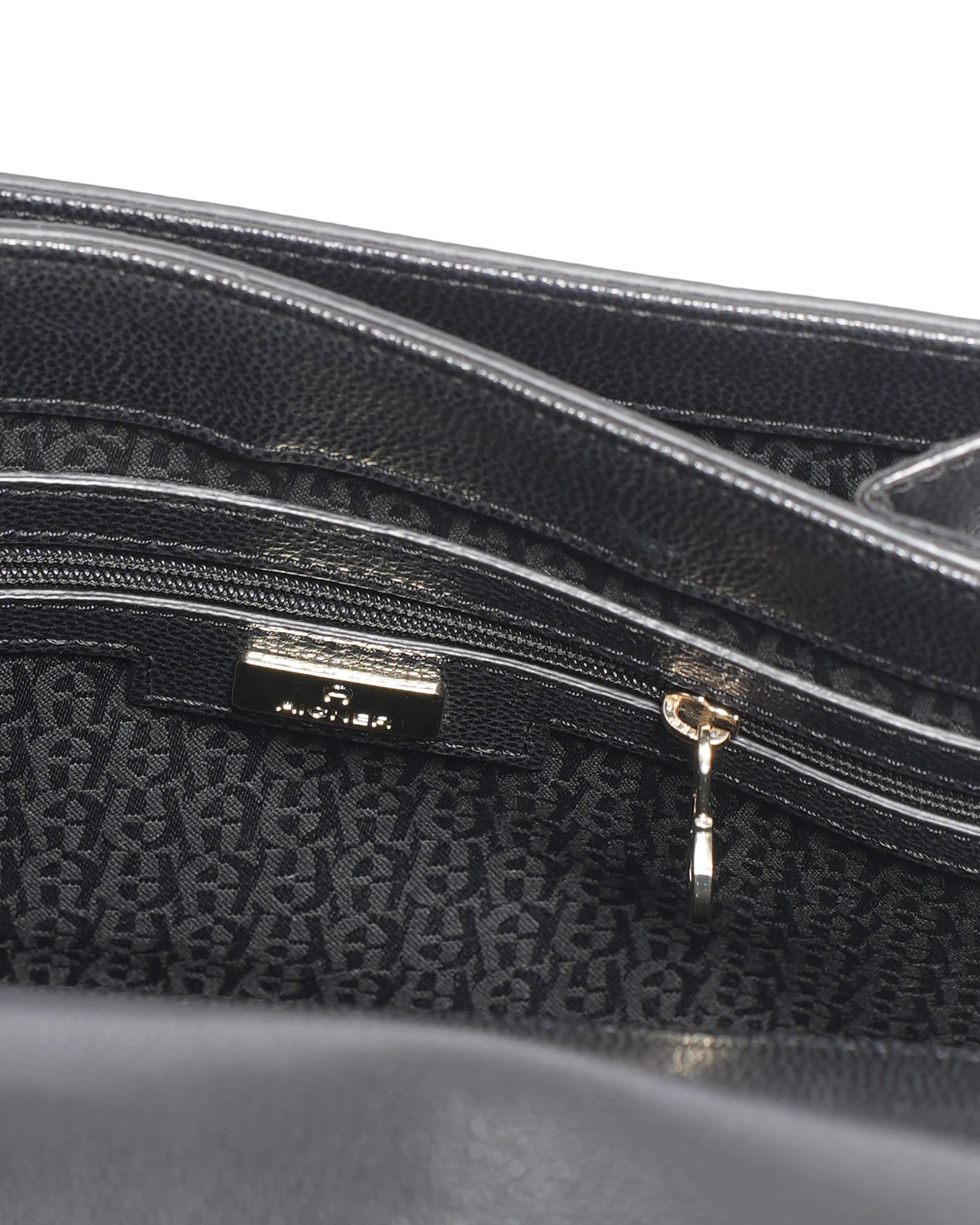 Aigner Livia Bag in Black