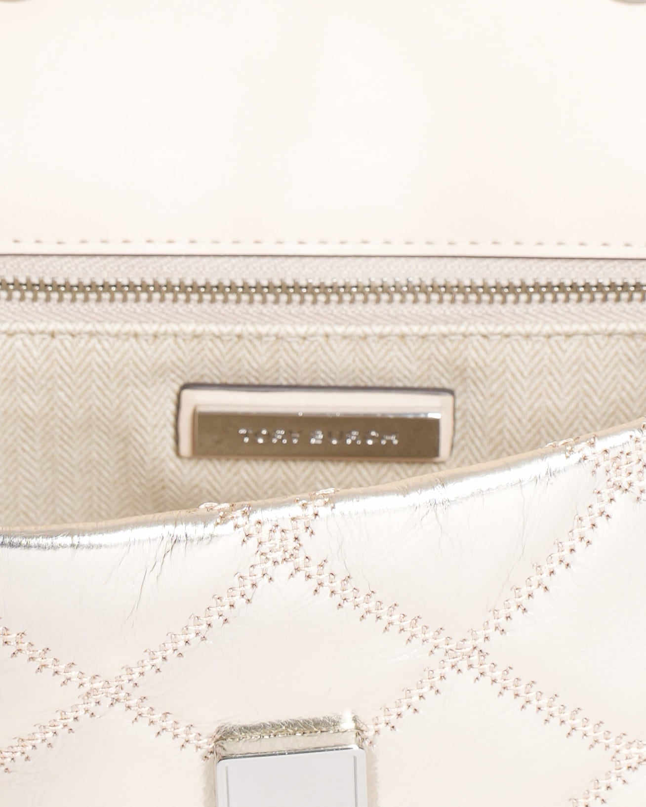 New Tory Burch Willa Quilted Shoulder Bag