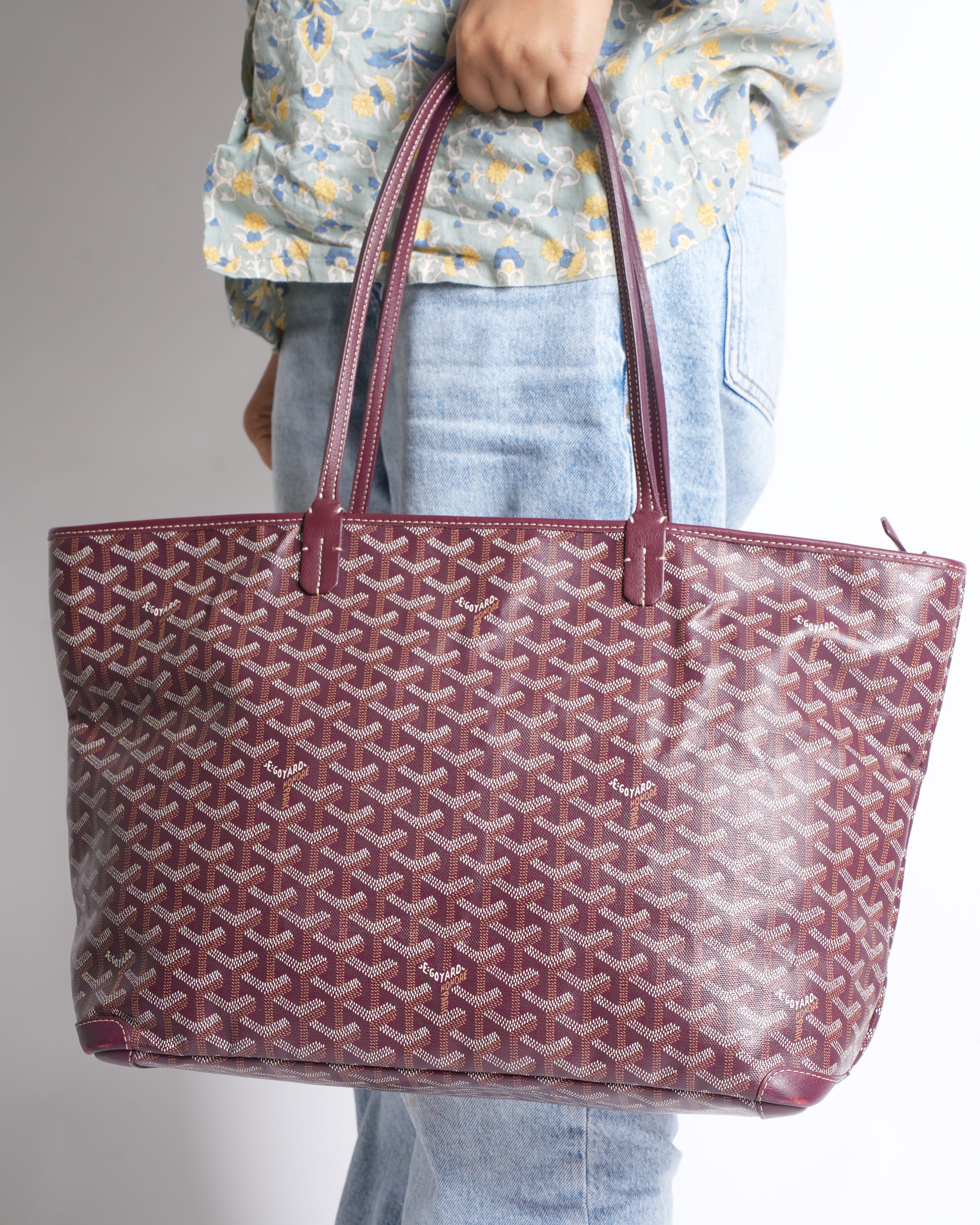Goyard Artois MM Tote In Burgundy