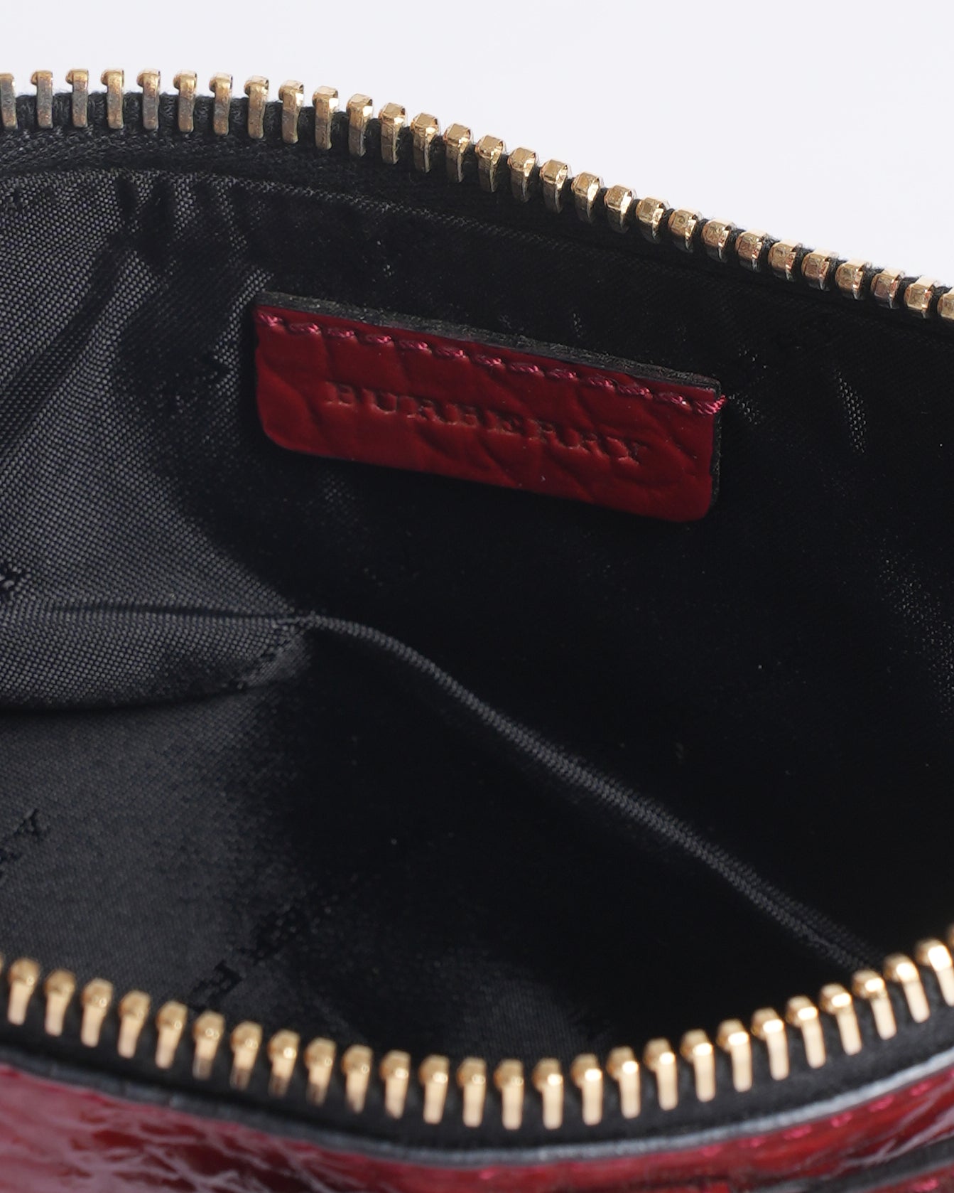 Burberry Pebbled Crossbody Wallet on Chain