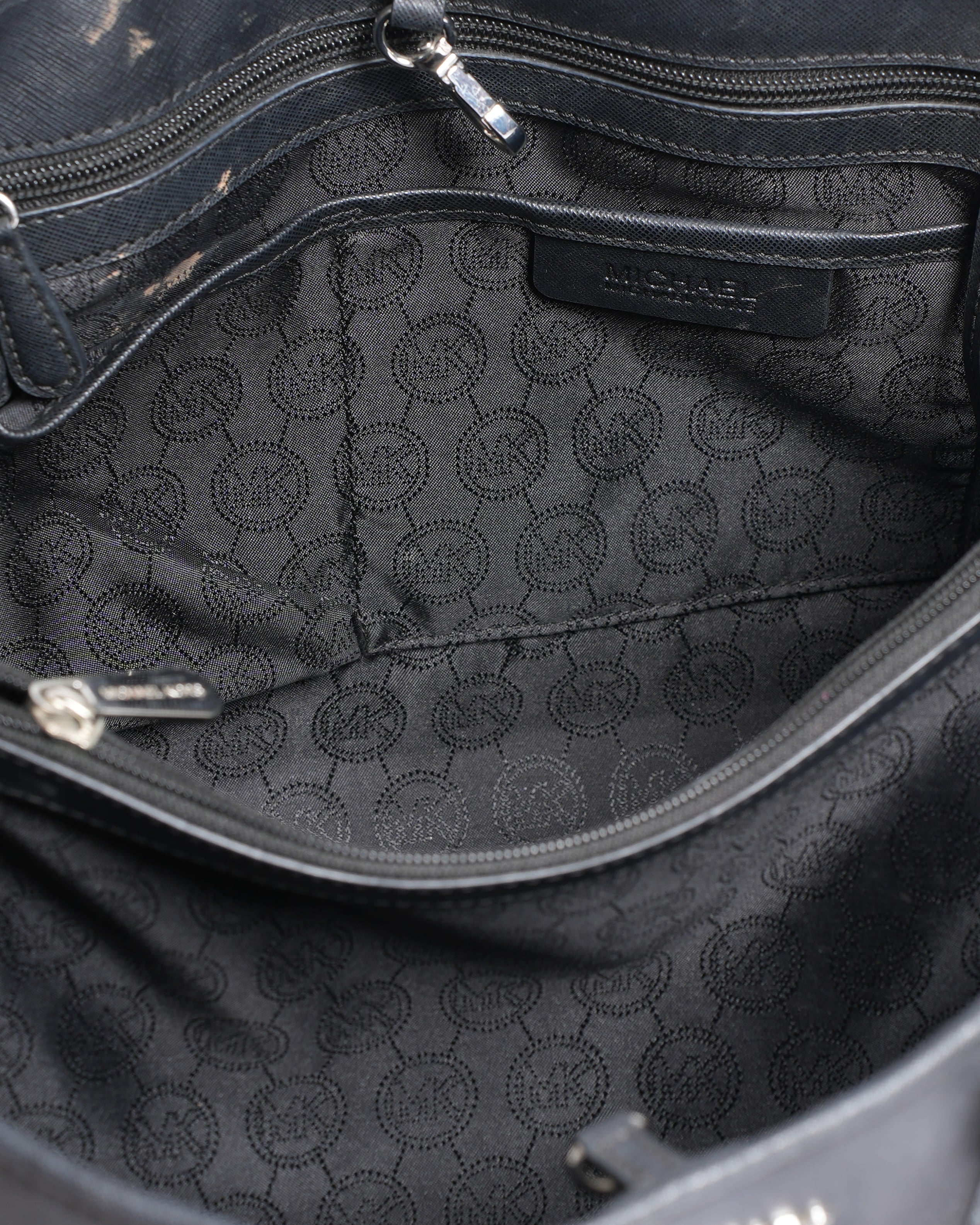 Michael Kors Tote in Black