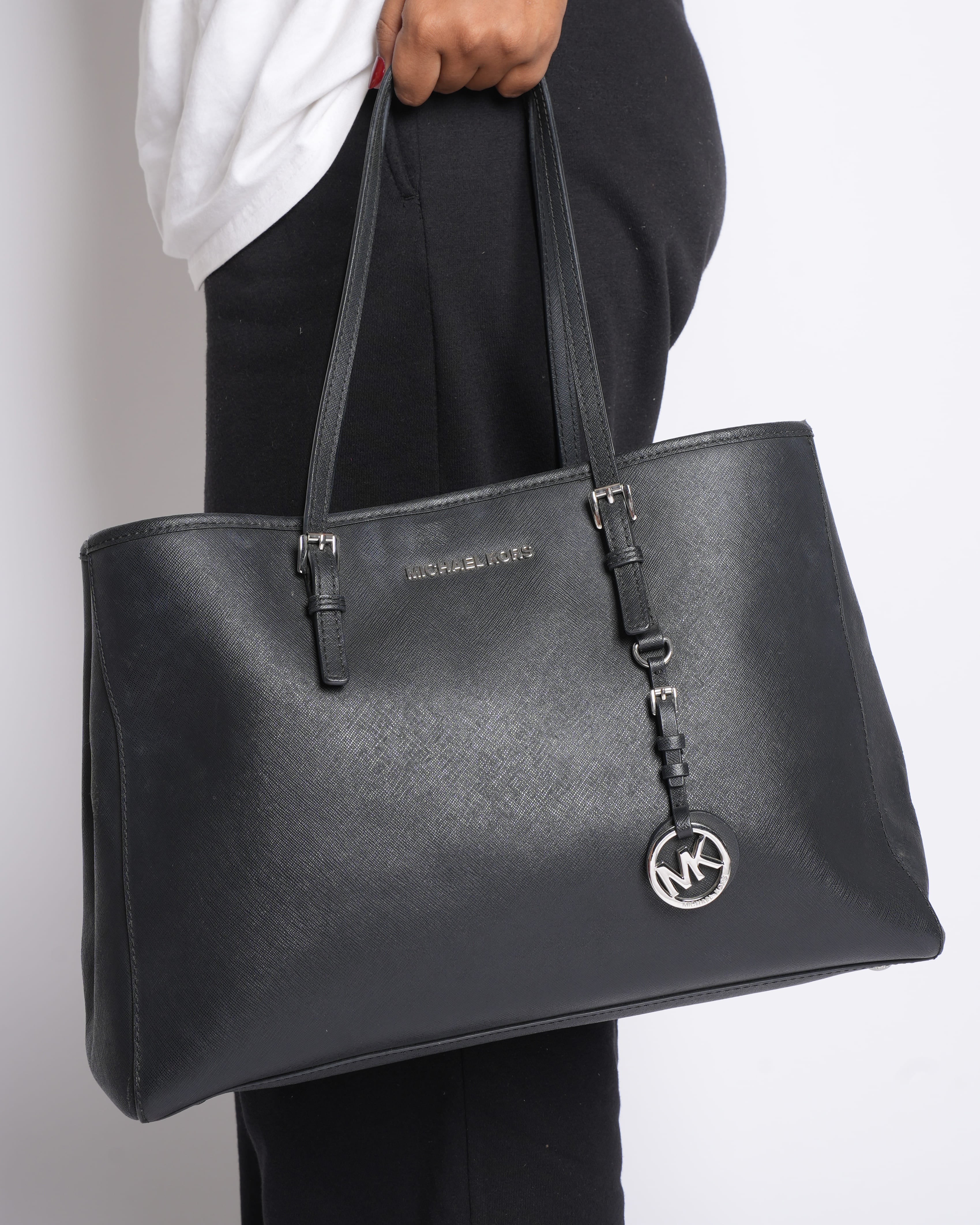 Michael Kors Tote in Black