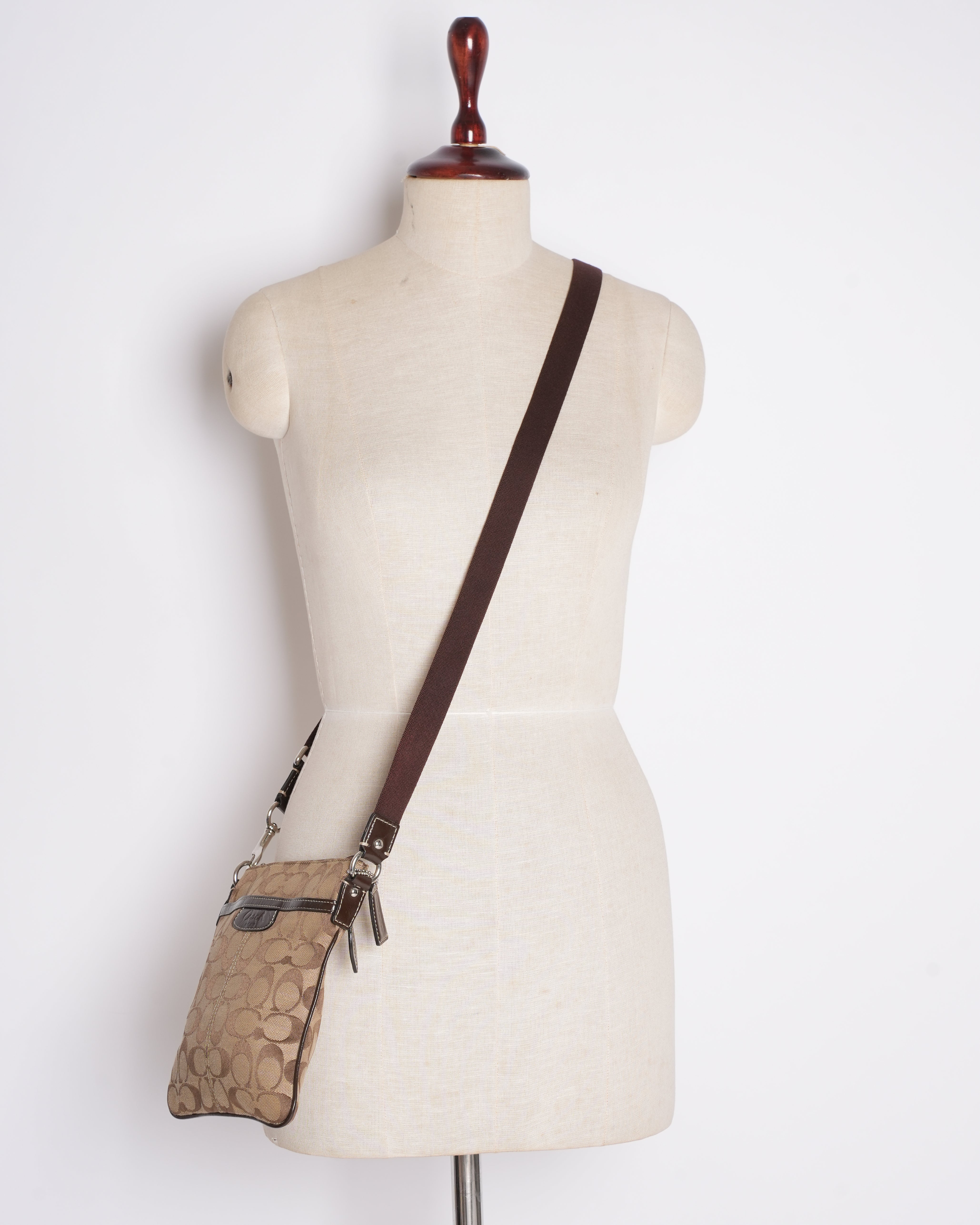 Coach Canvas Women's Messenger Bag