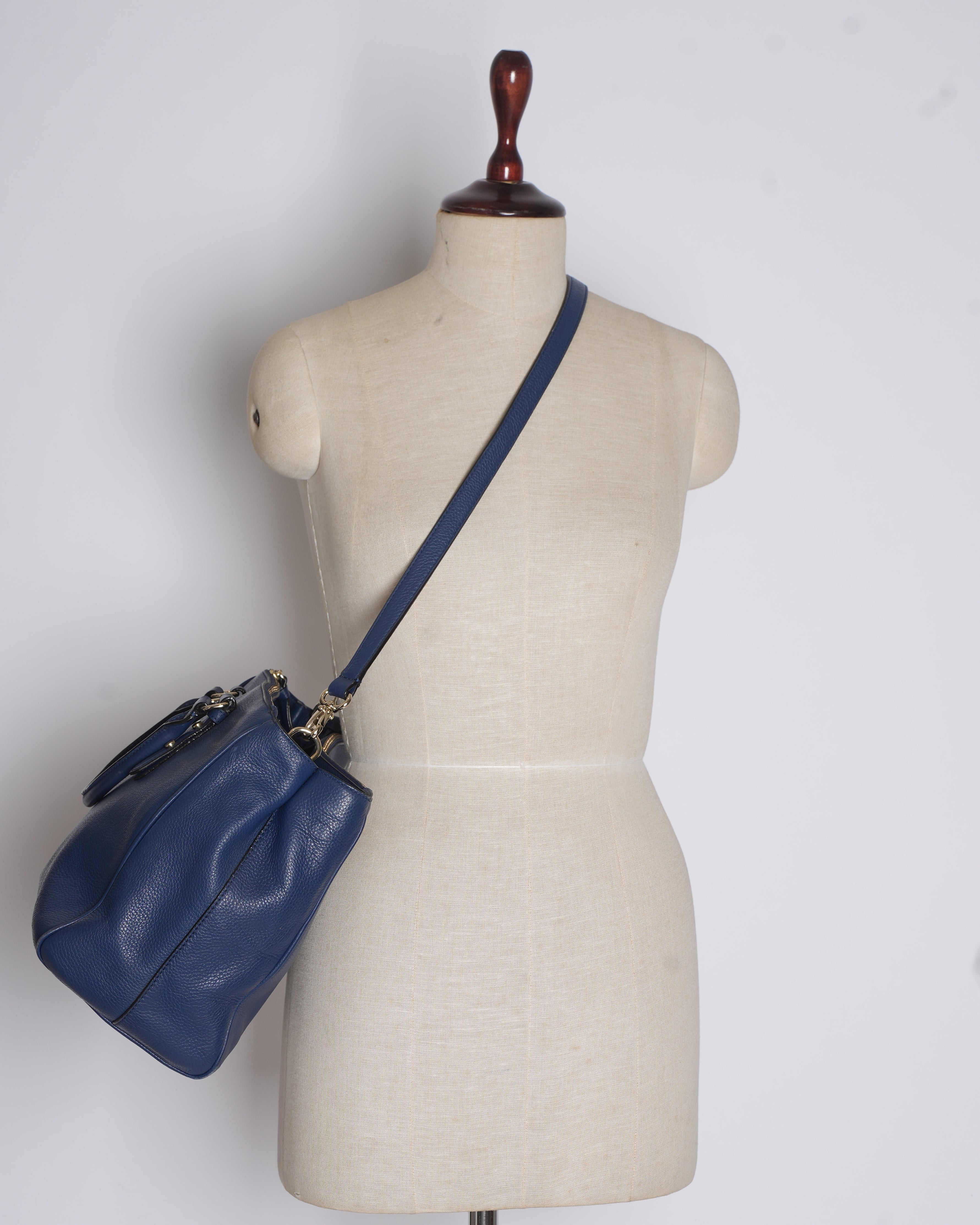 Kate spade blue leather shoulder bag