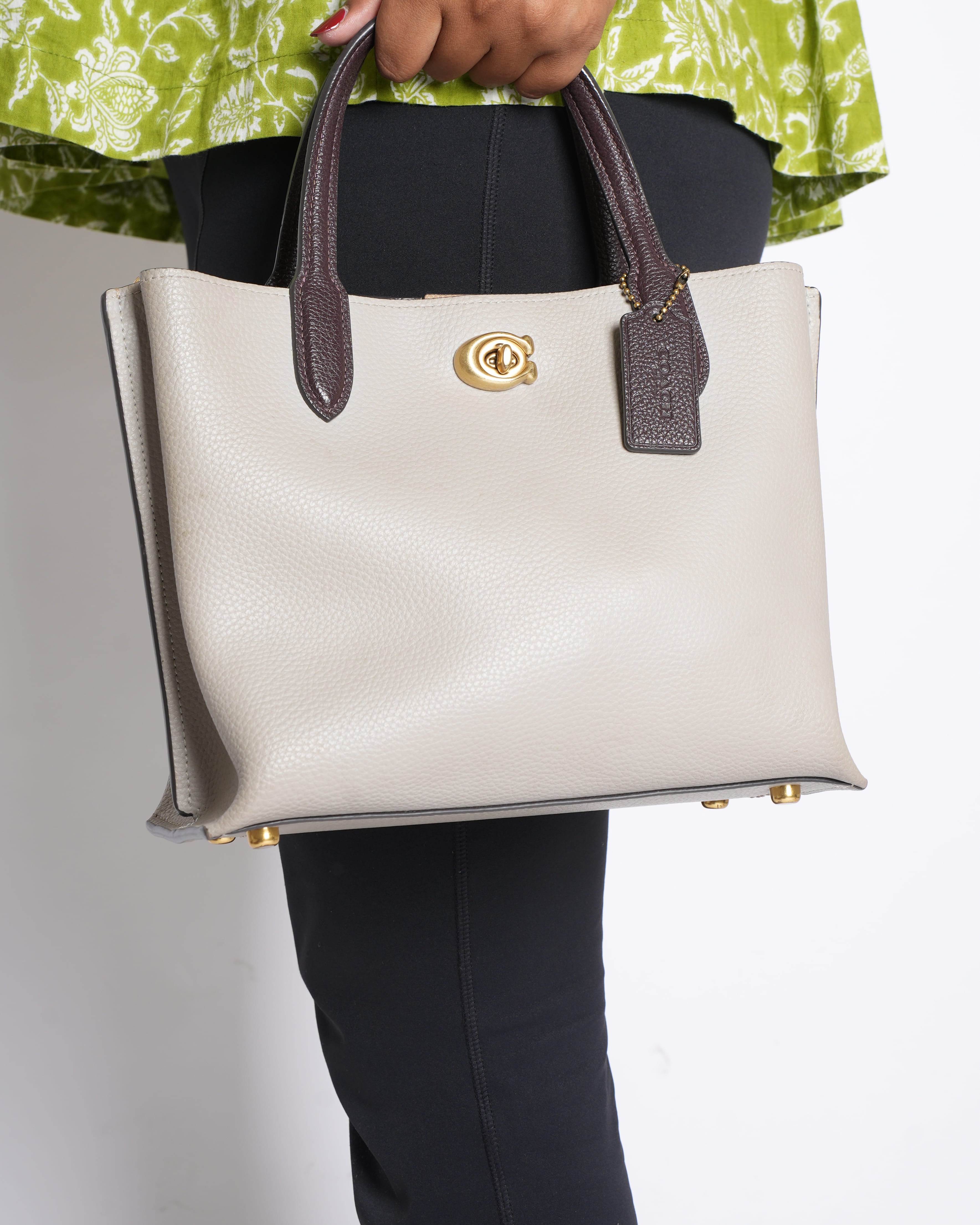 Coach Willow 24 Tote Bag