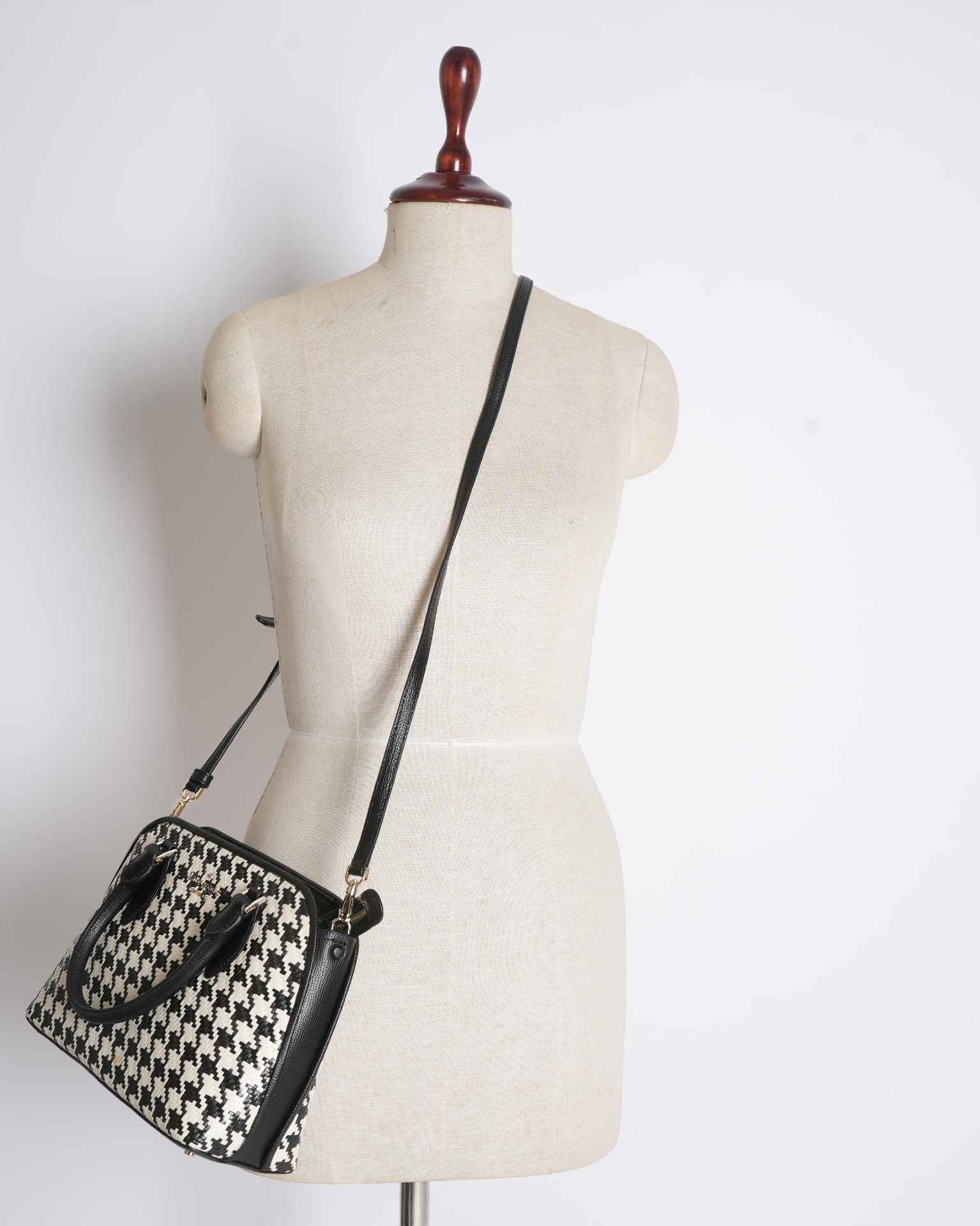 New Kate Spade New York Darcy Top Handle Bag in Black & White
