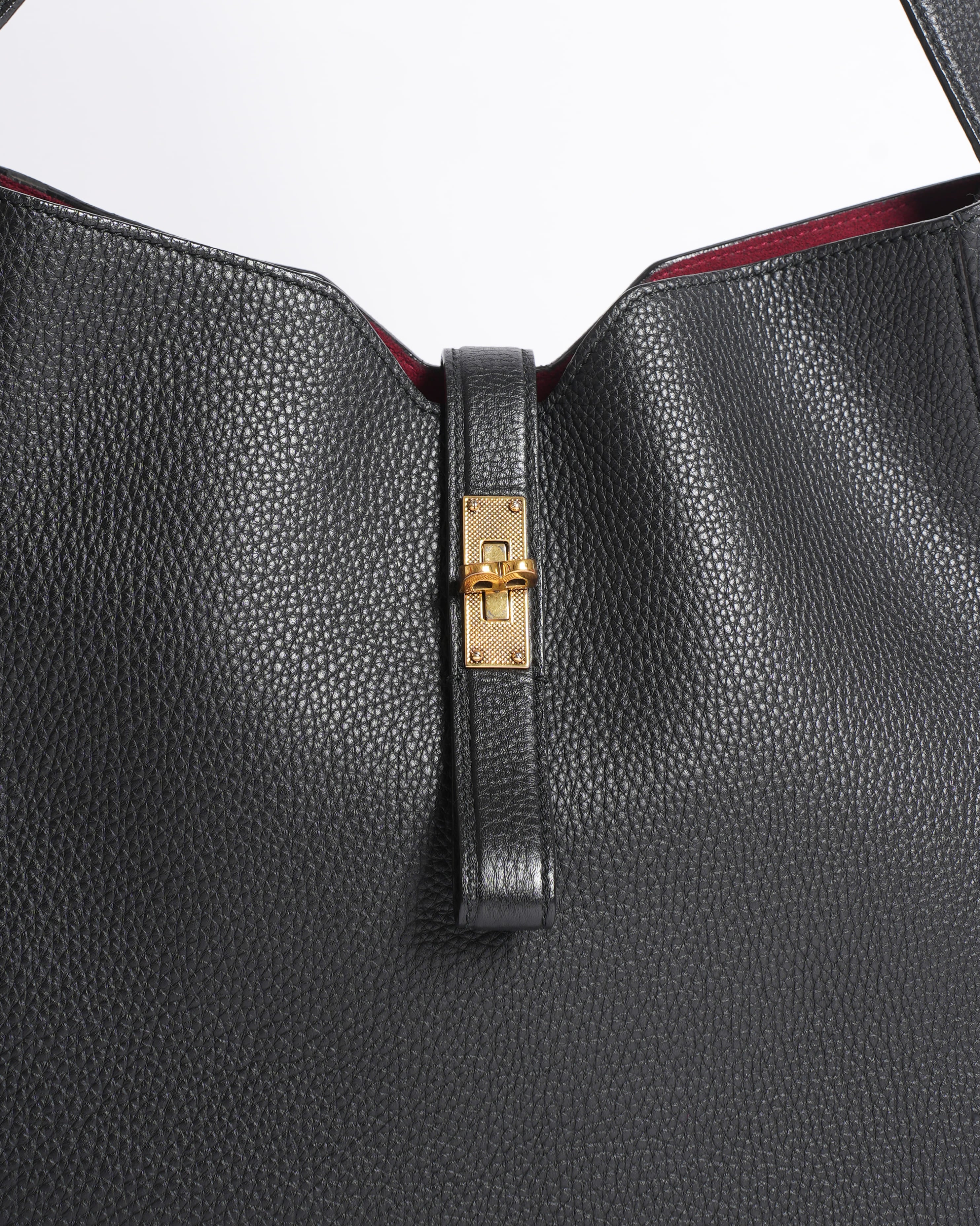 Bally black leather shoulder bag