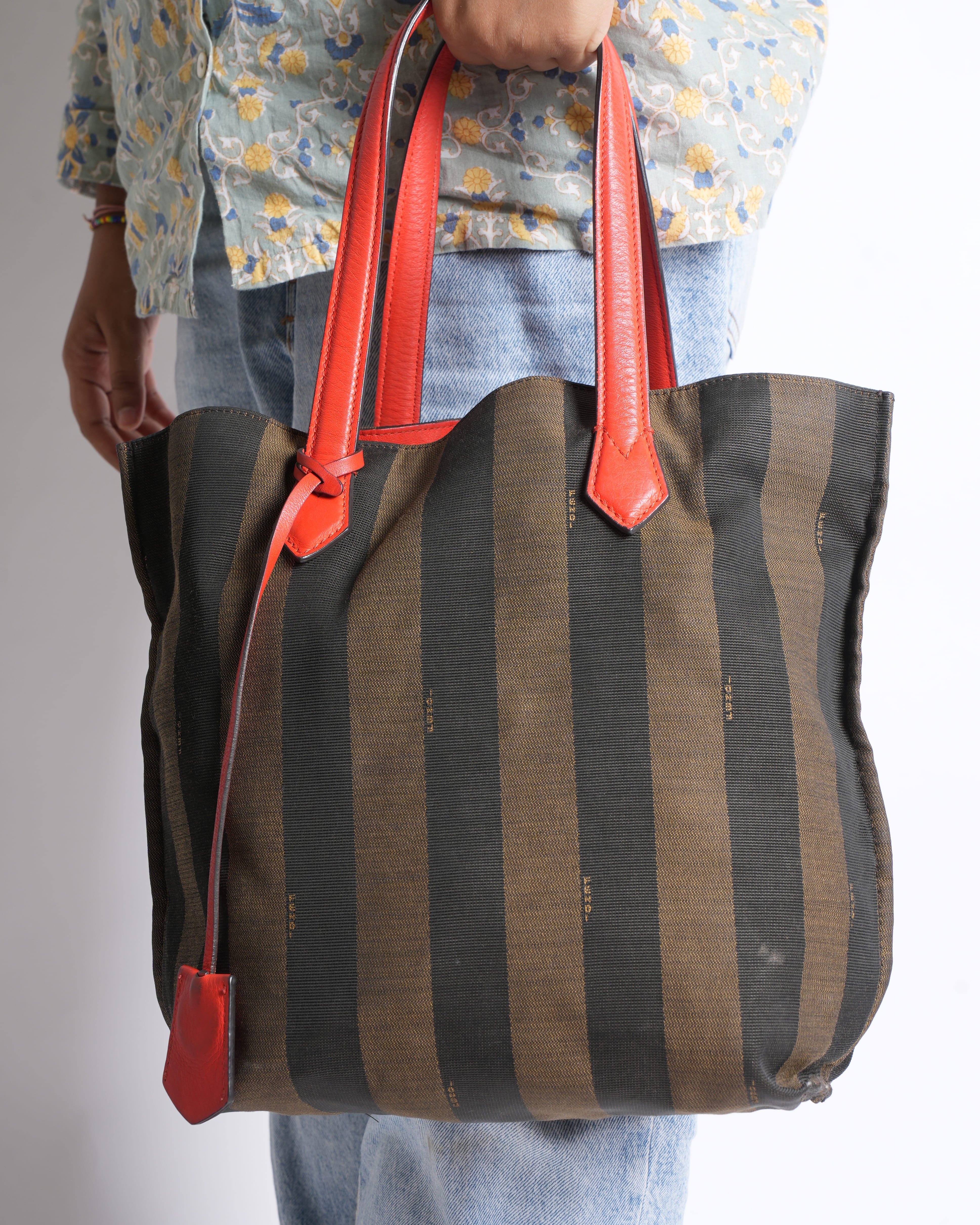 Fendi Vertical Open Shopping Tote Paquin Canvas In Size Medium