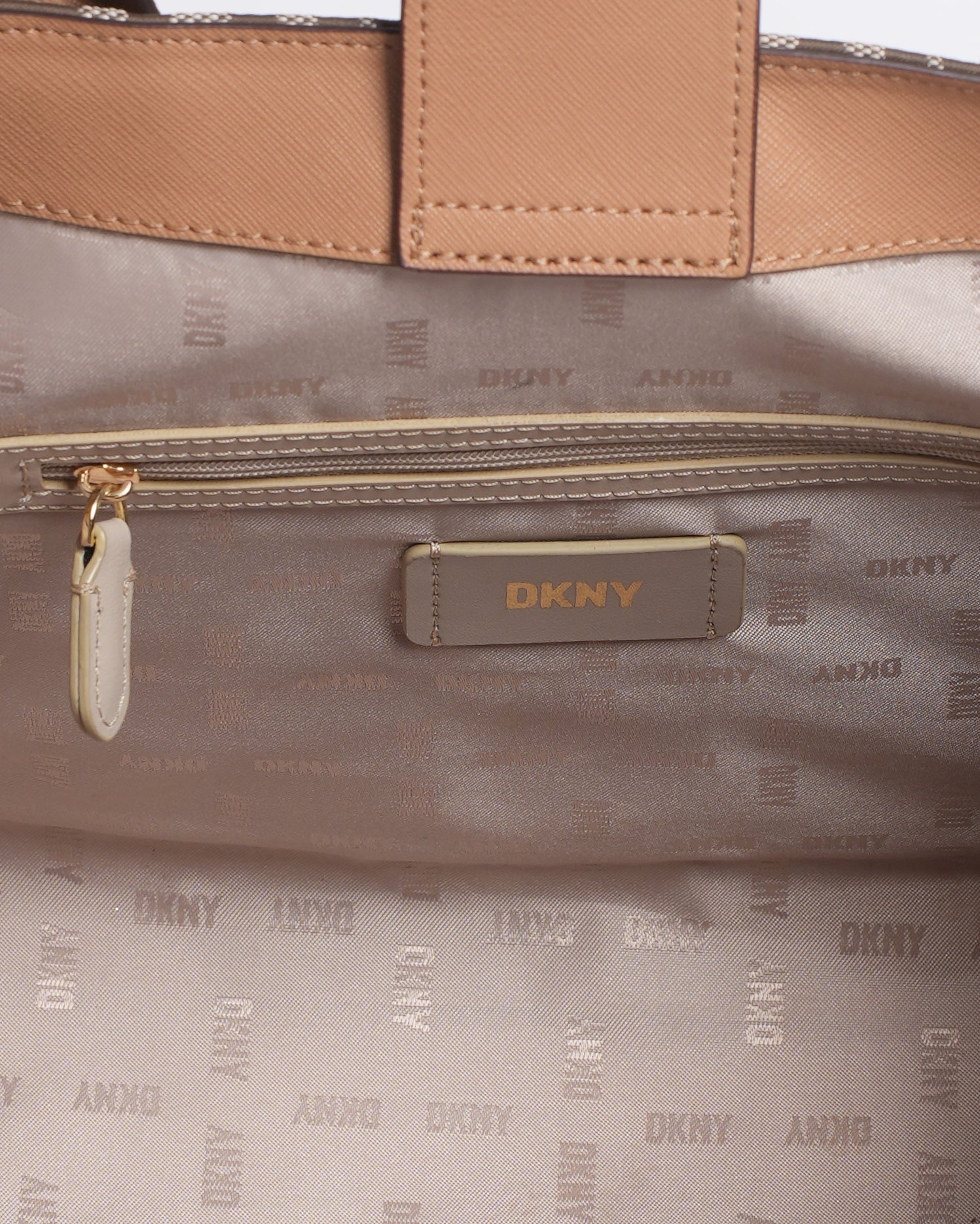 New DKNY Typography Printed Leather Handheld Bag