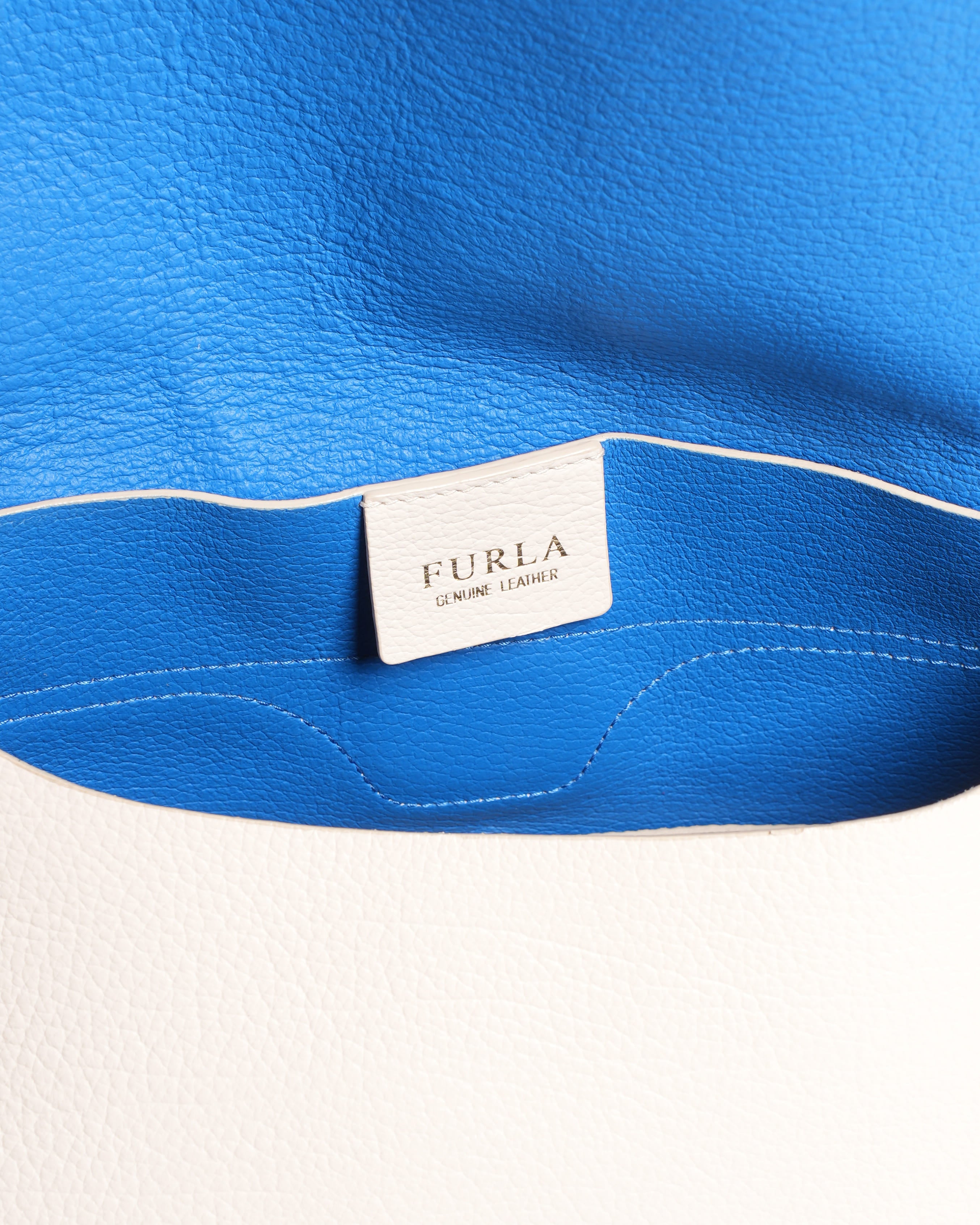 Furla Minerva Shoulder Bag in Cream