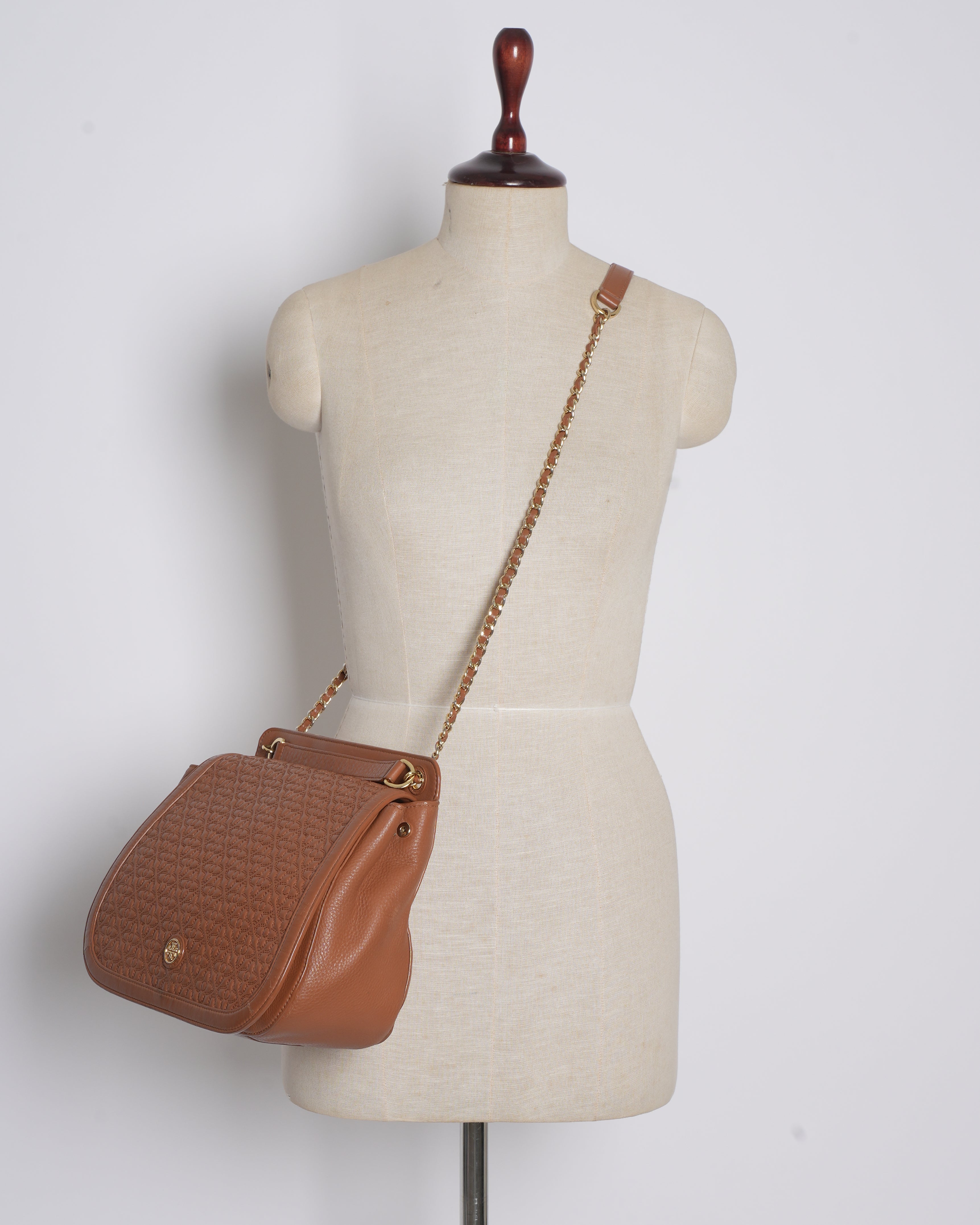 Tory Burch Quilted Crossbody Bag In Tan