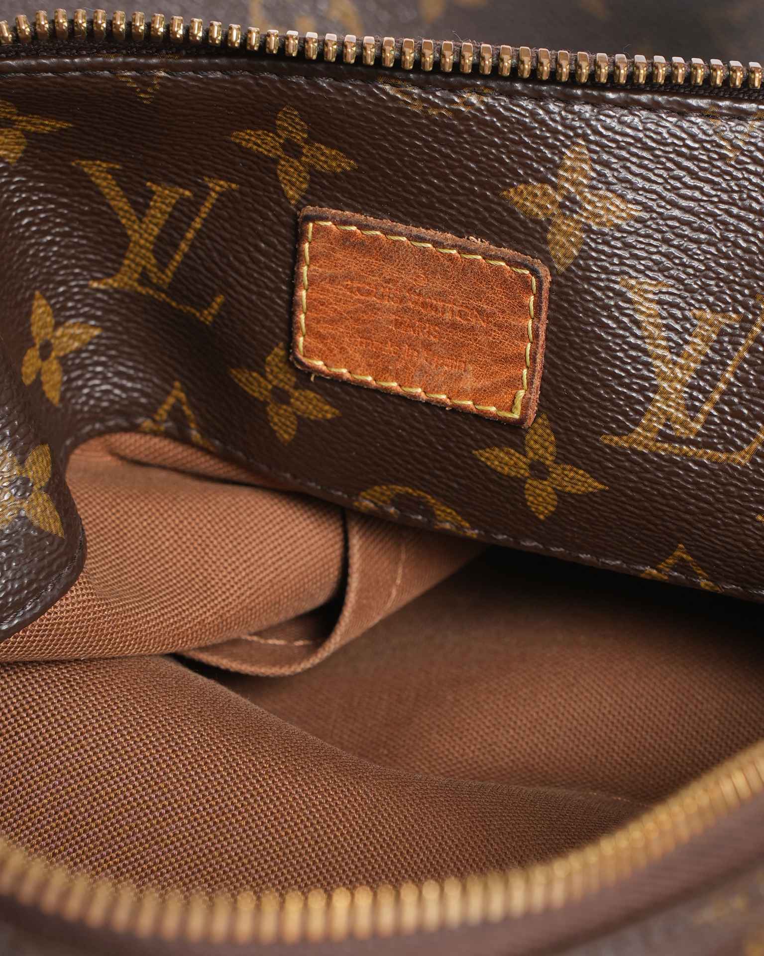 Louis Vuitton Monogram Canvas Sully Bag