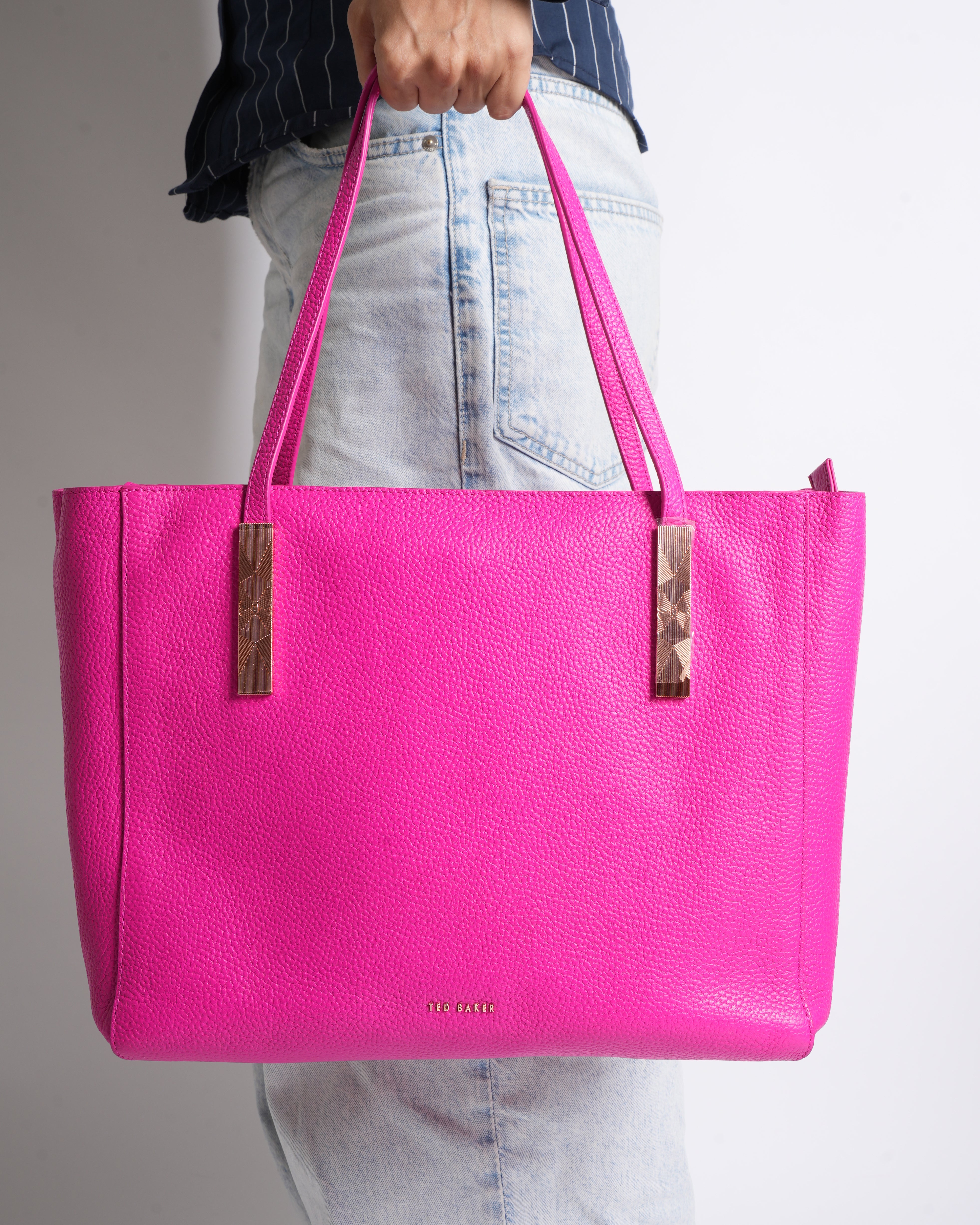 Ted Baker Bag in pink