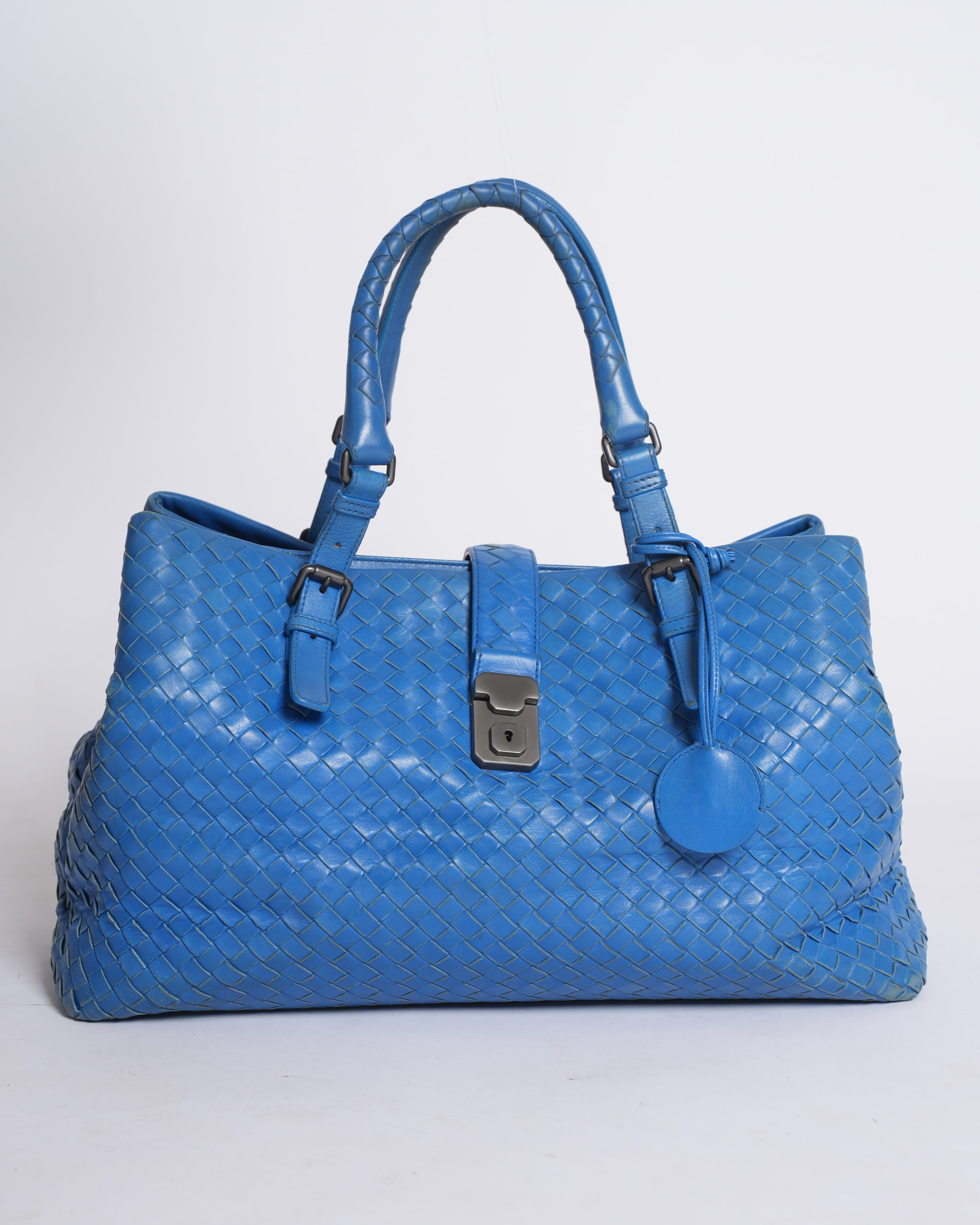 Bottega Veneta Intrecciato Medium Roma Bag