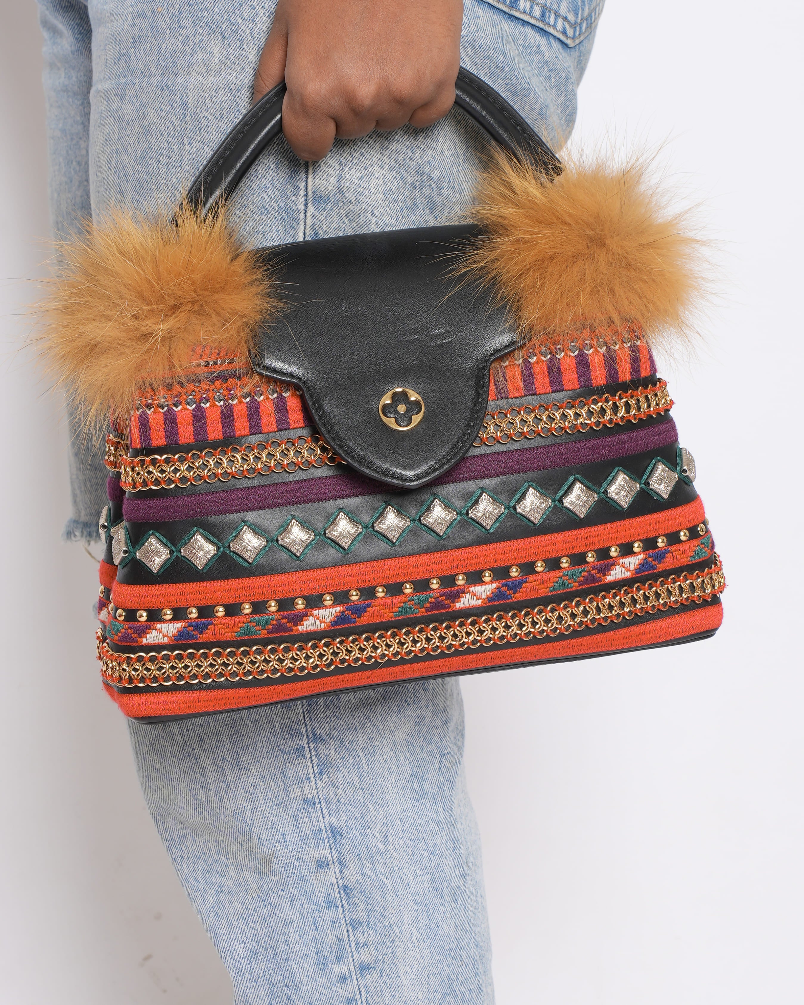 Louis Vuitton Capucines Mink Handbag