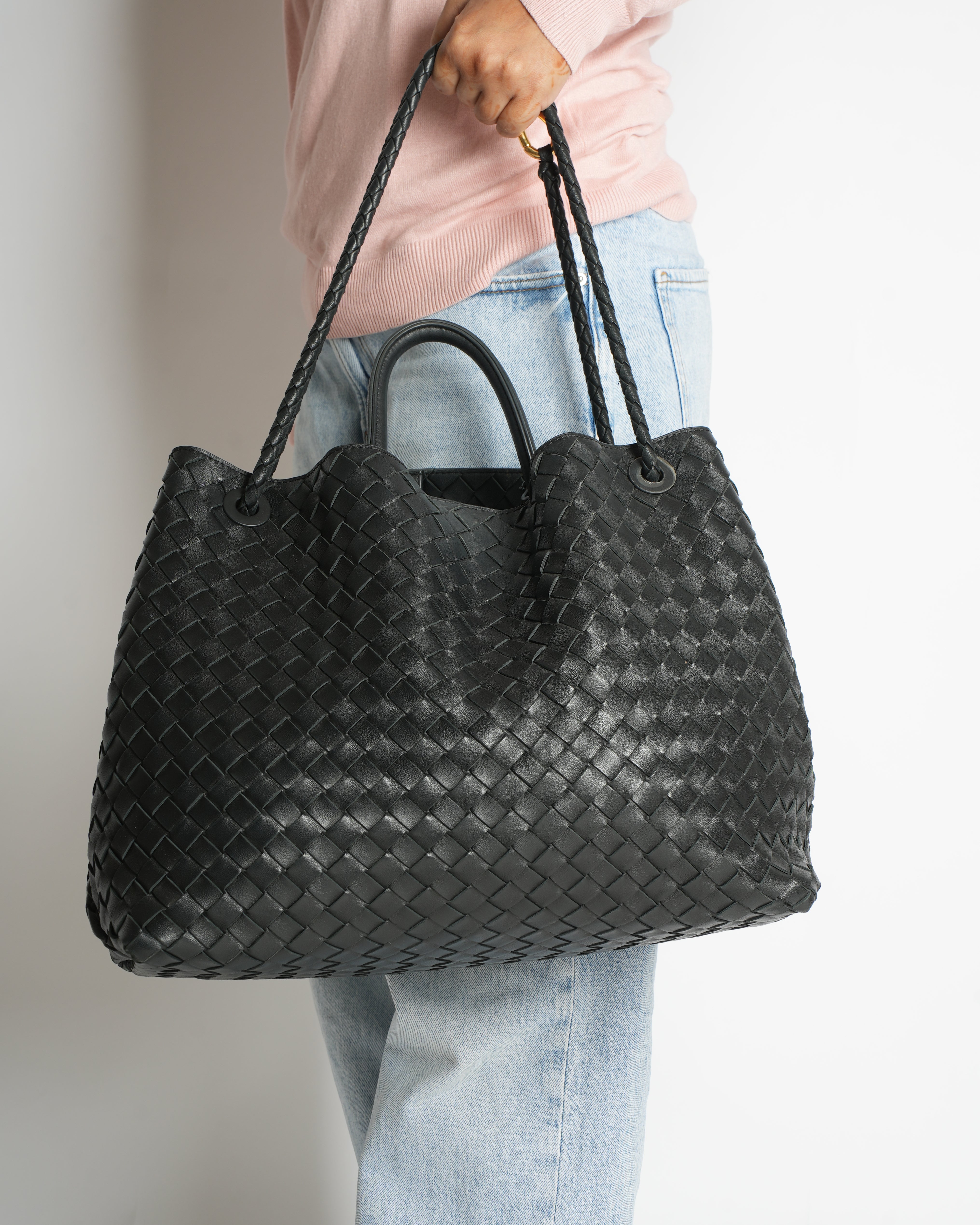 Bottega Veneta andiamo large top handle bag