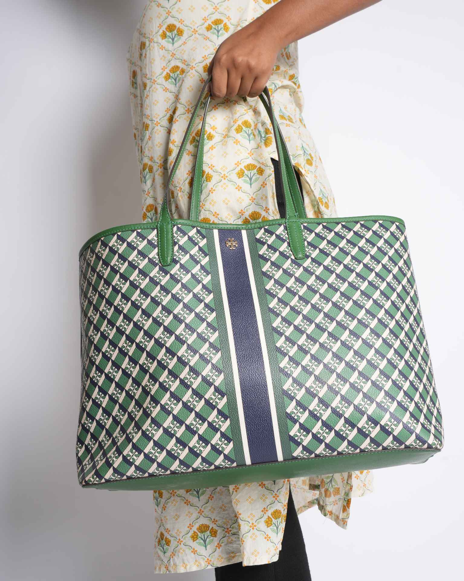 Tory Burch Geo Logo Stripe Tote Bag In Green