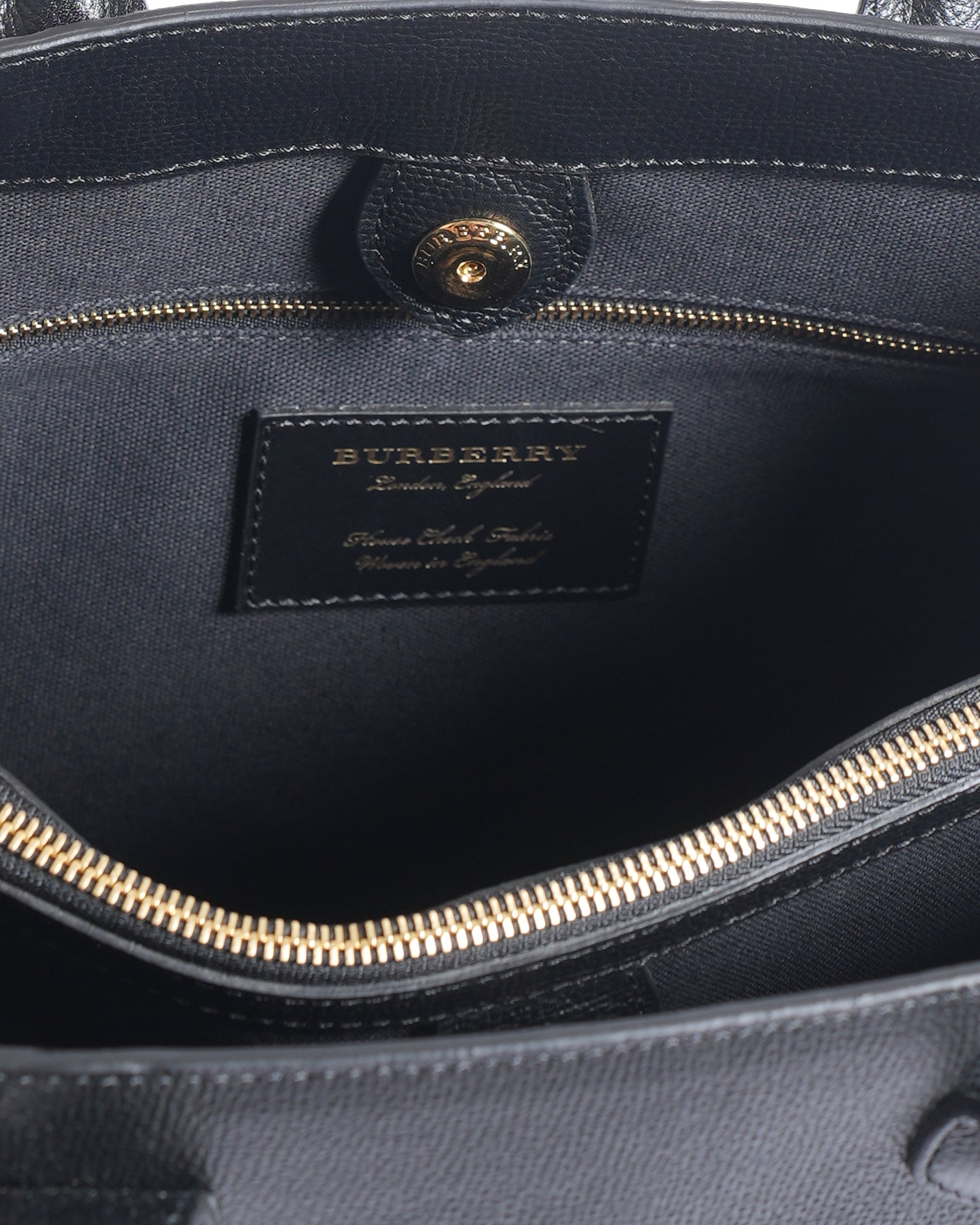 New Burberry banner medium Bag