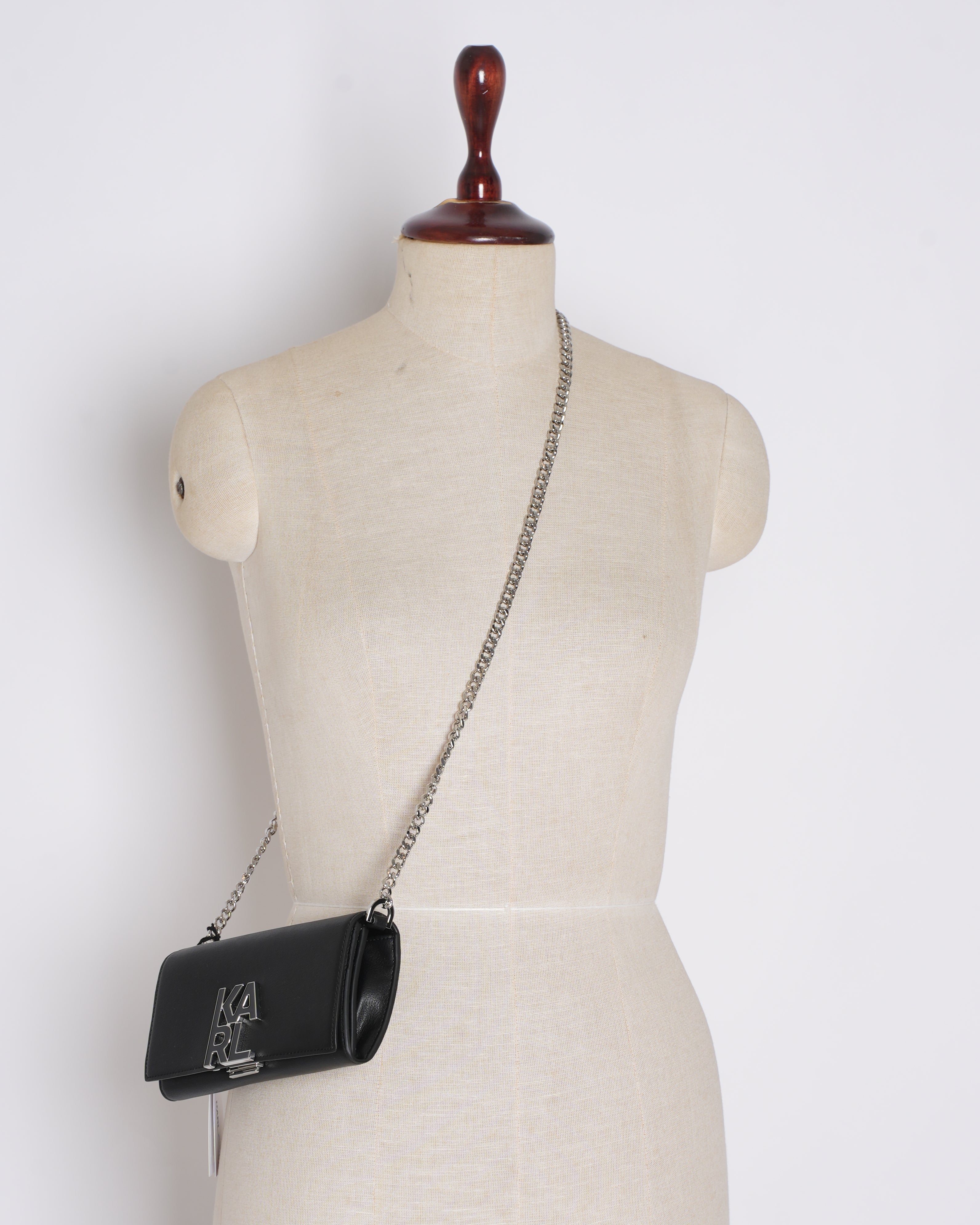 New Karl Lagerfeld Wallet On Chain