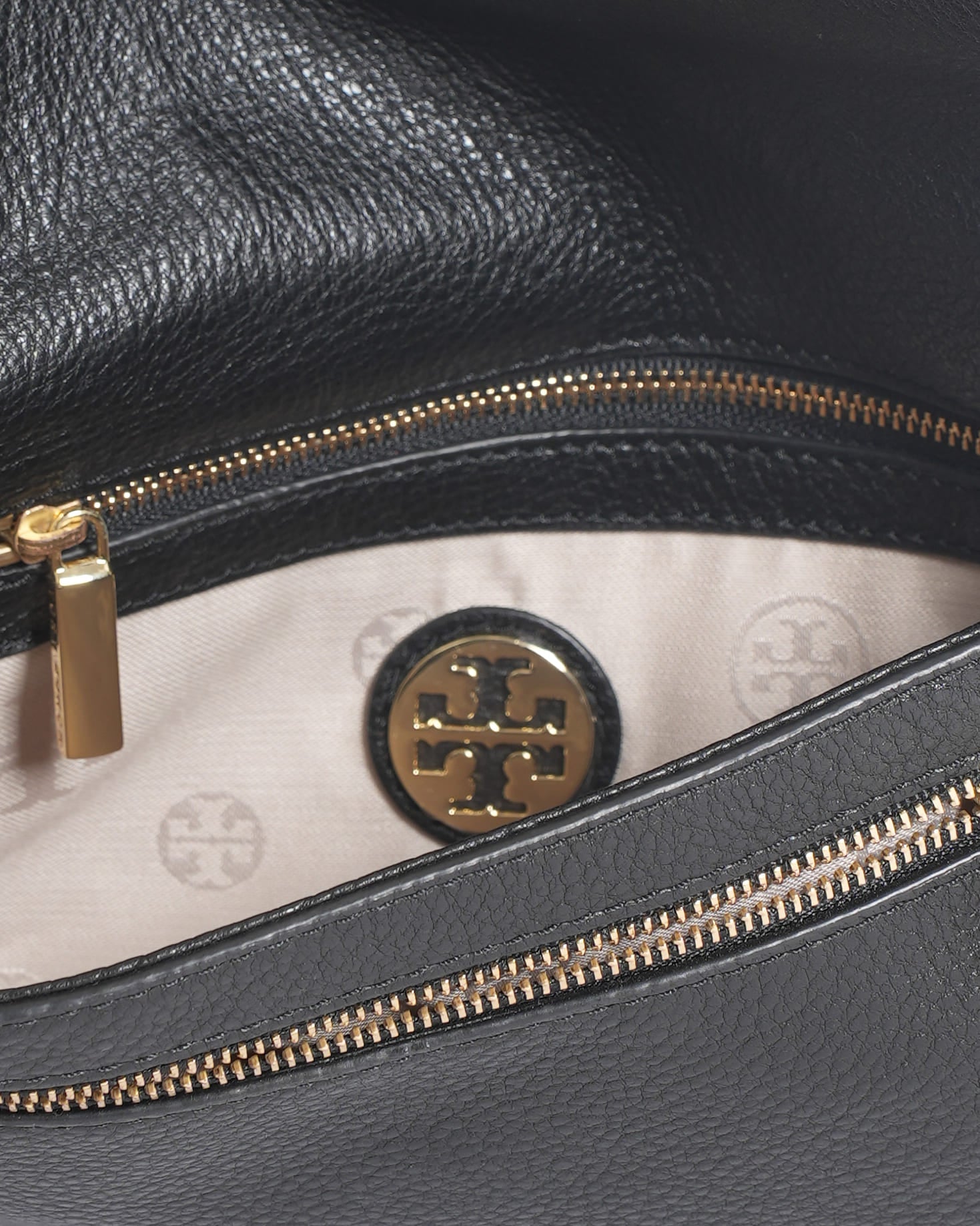 Tory Burch Clutch Bag In Black