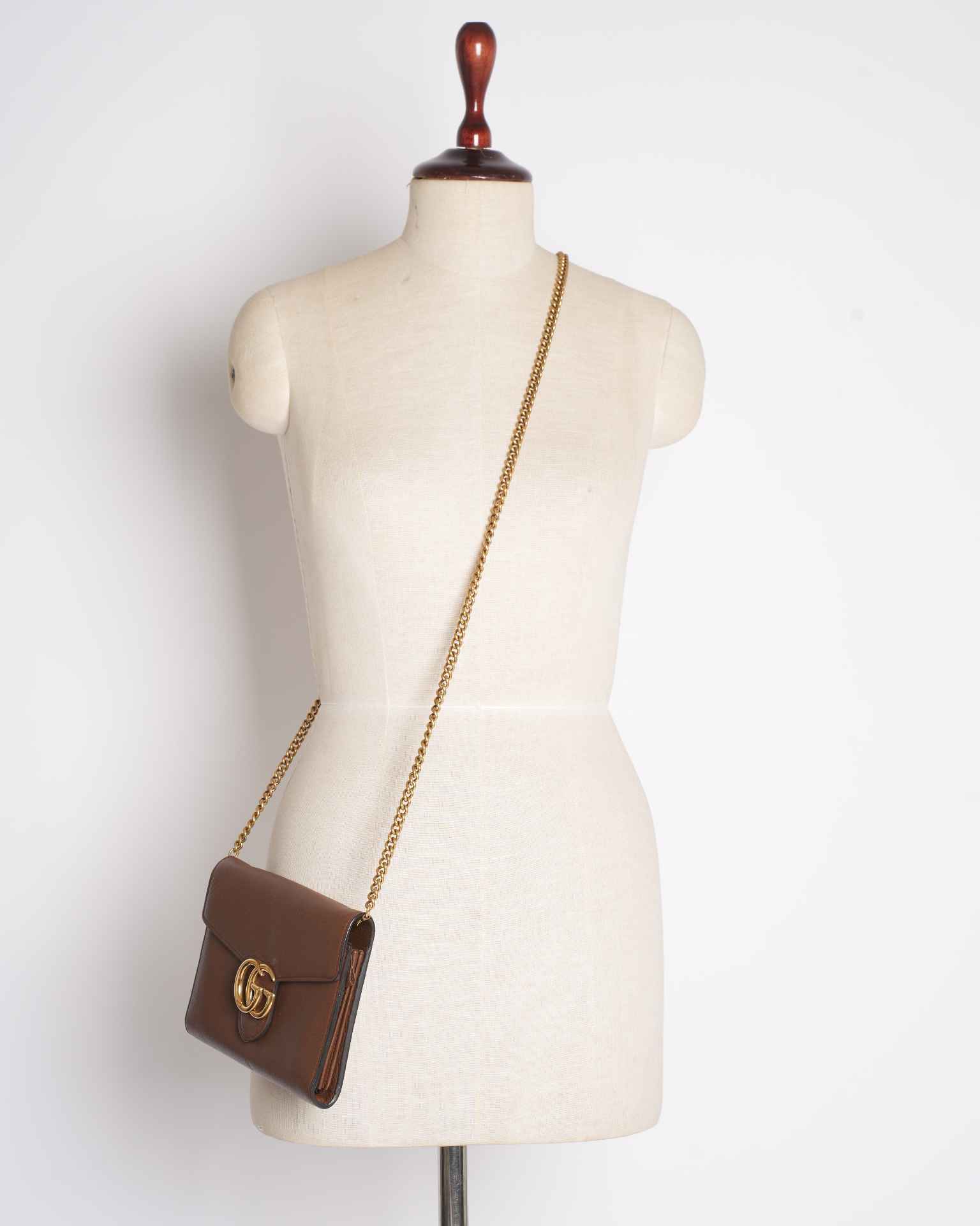 Gucci GG marmont wallet on chain bag