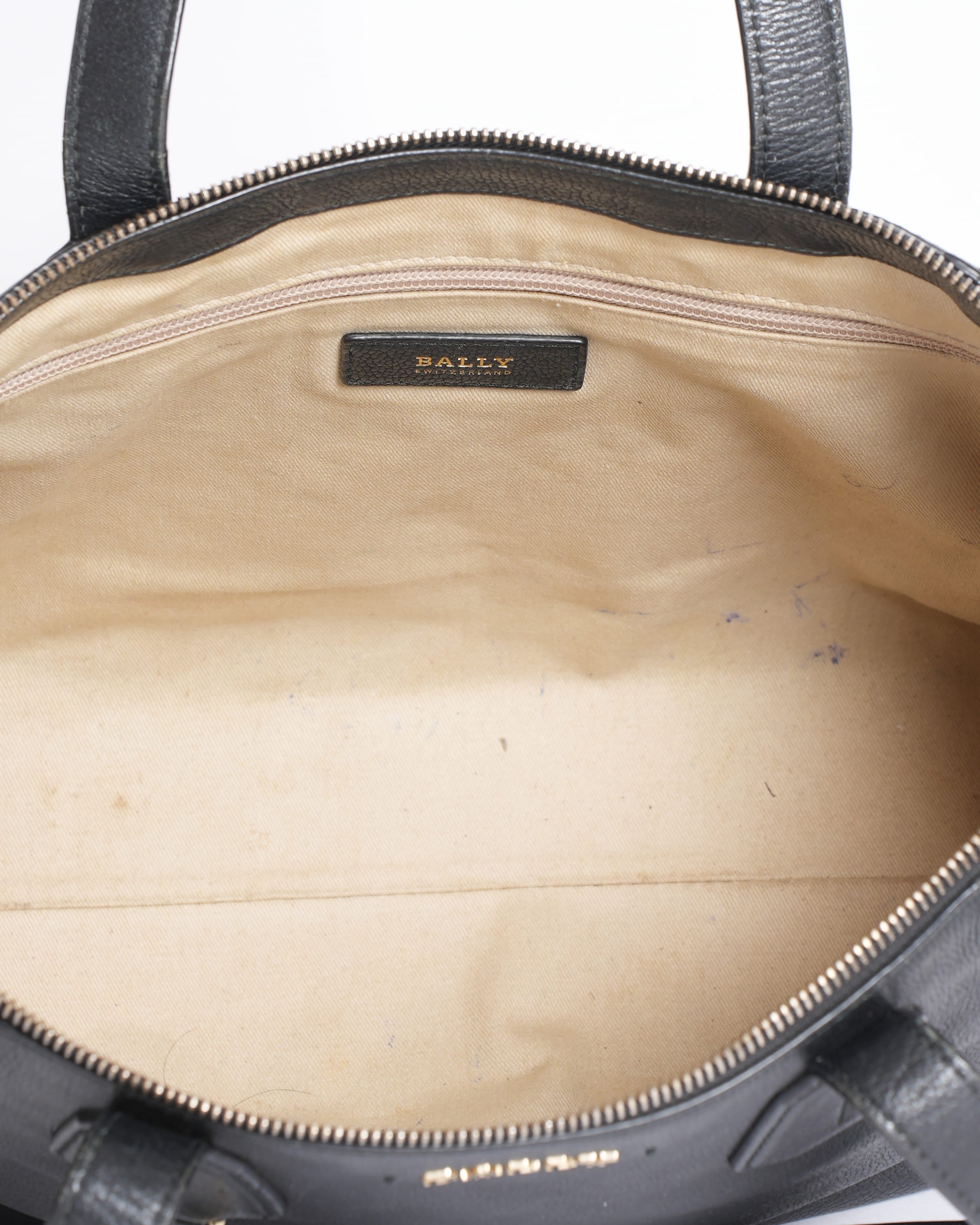 Bally Calibiri Tote Pebble Bag
