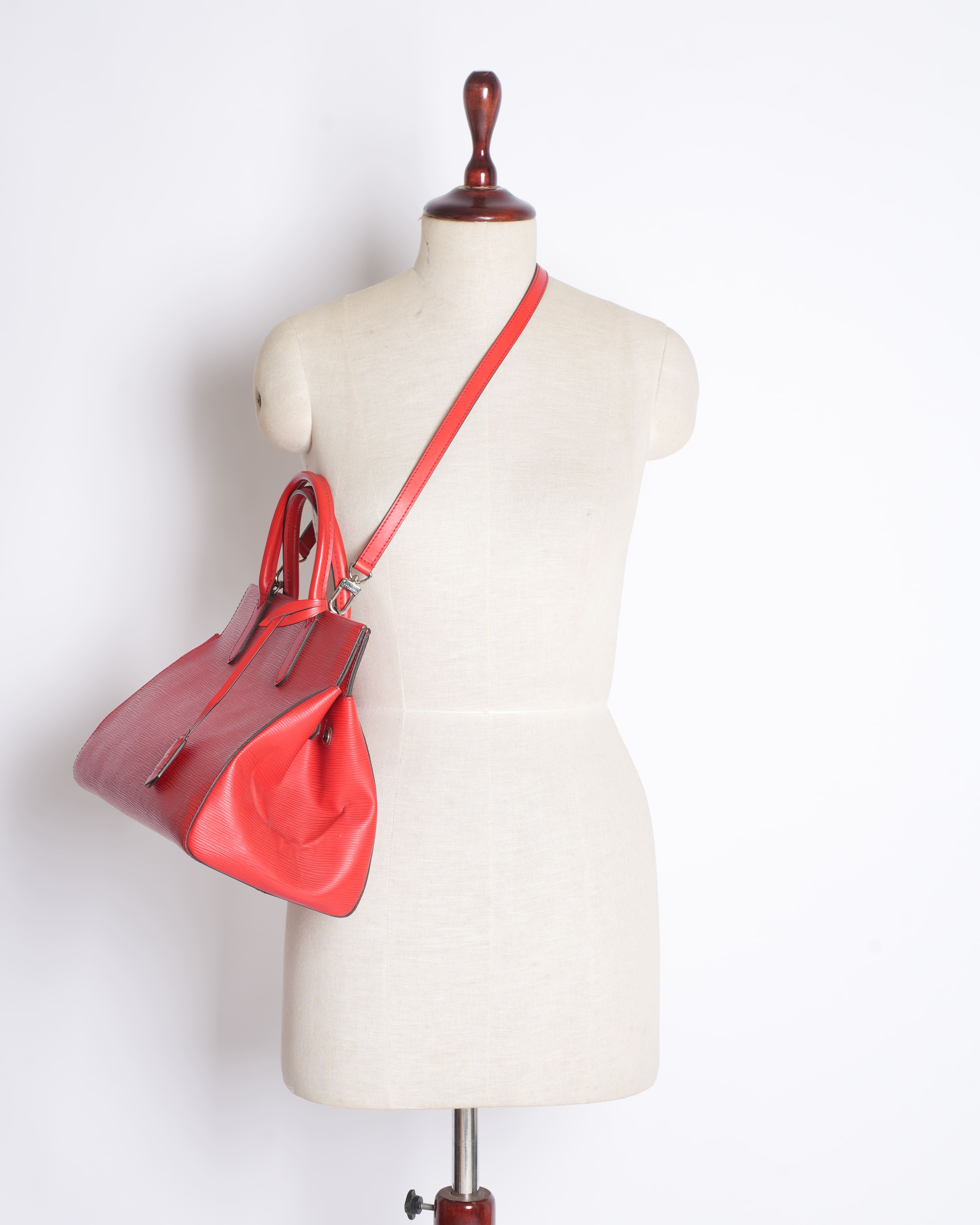 Louis Vuitton Coquelicot Epi Leather Marly MM Bag
