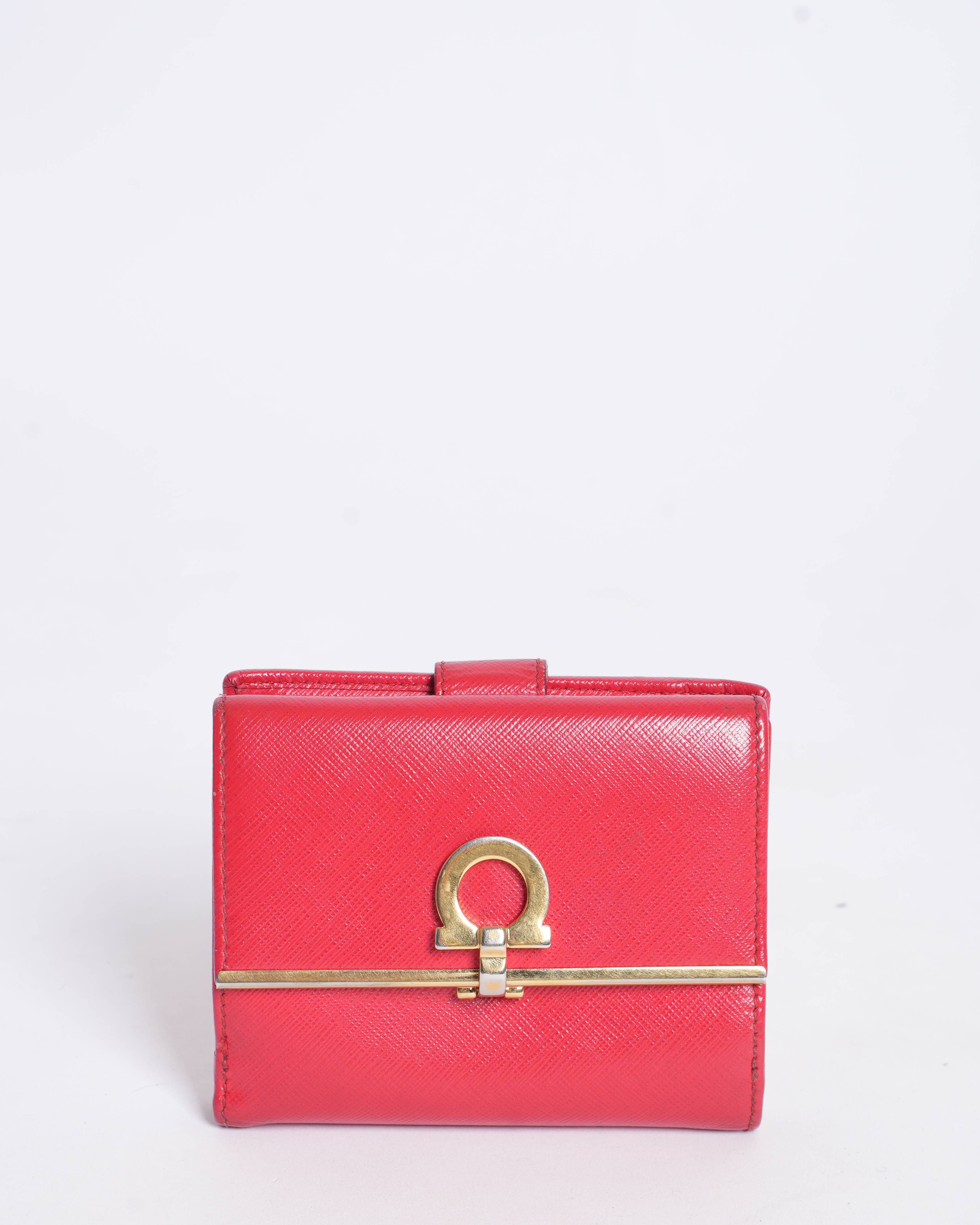 Salvatore ferragamo leather wallet in red