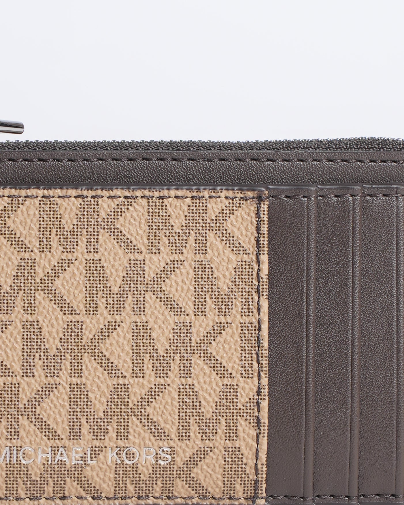 Michael Kors Card Holder In beige and brown